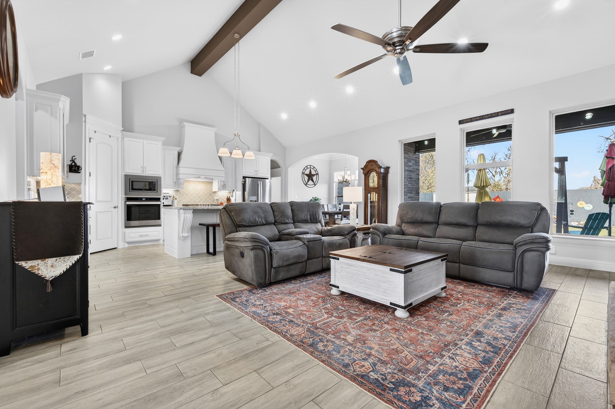1019 Anna Circle Granbury TX 76048