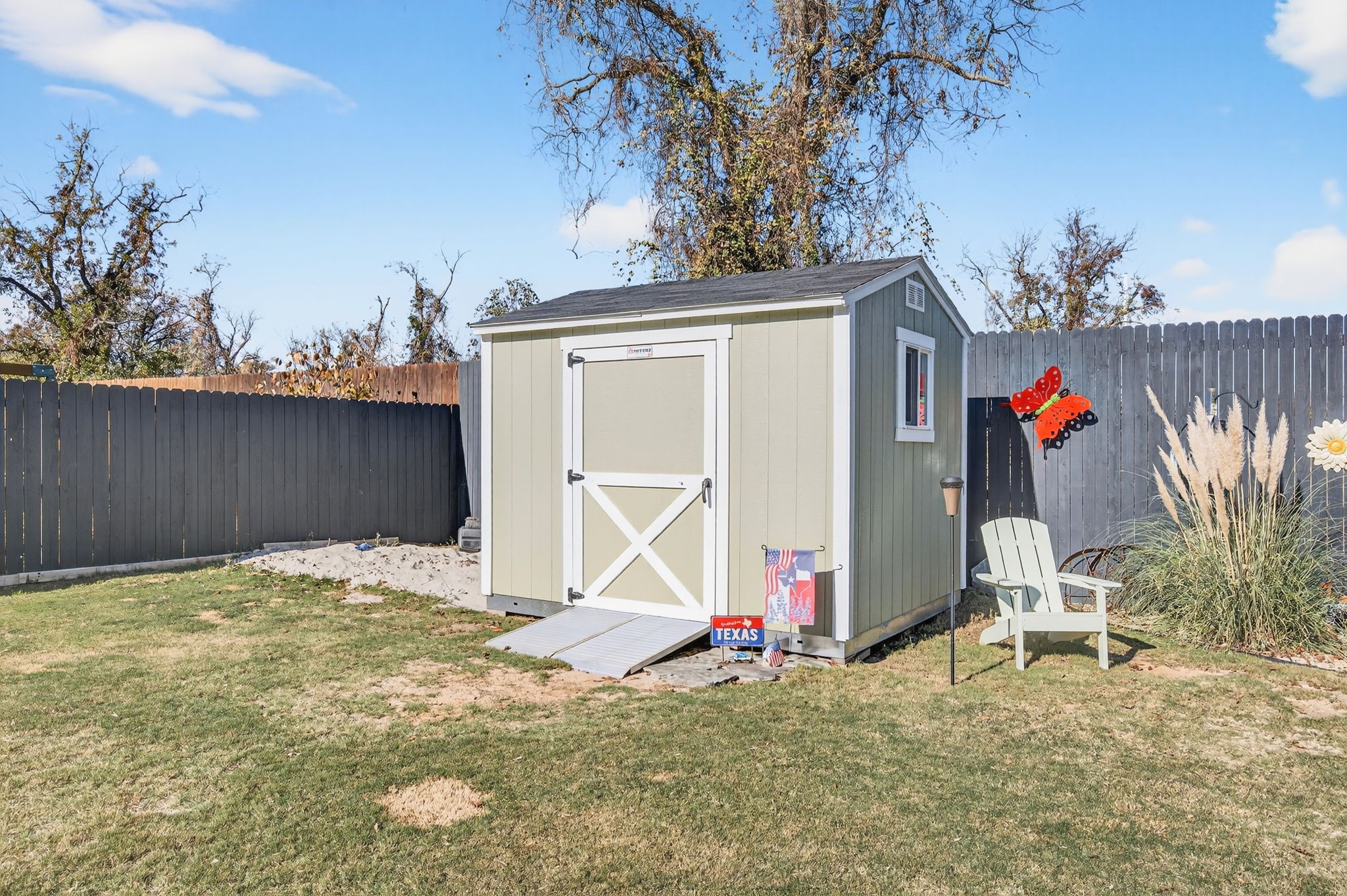 1019 Anna Circle Granbury TX 76048