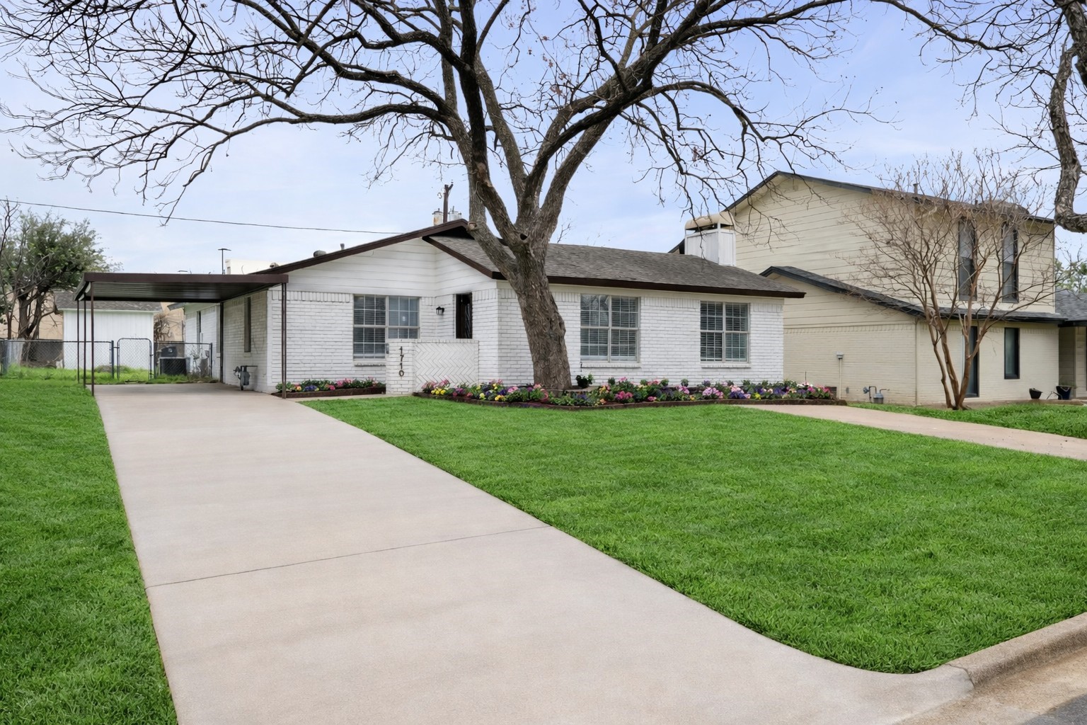 1710 Sylvan Drive Arlington TX 76012