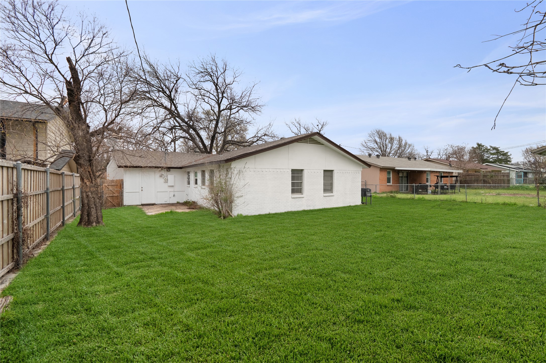 1710 Sylvan Drive Arlington TX 76012
