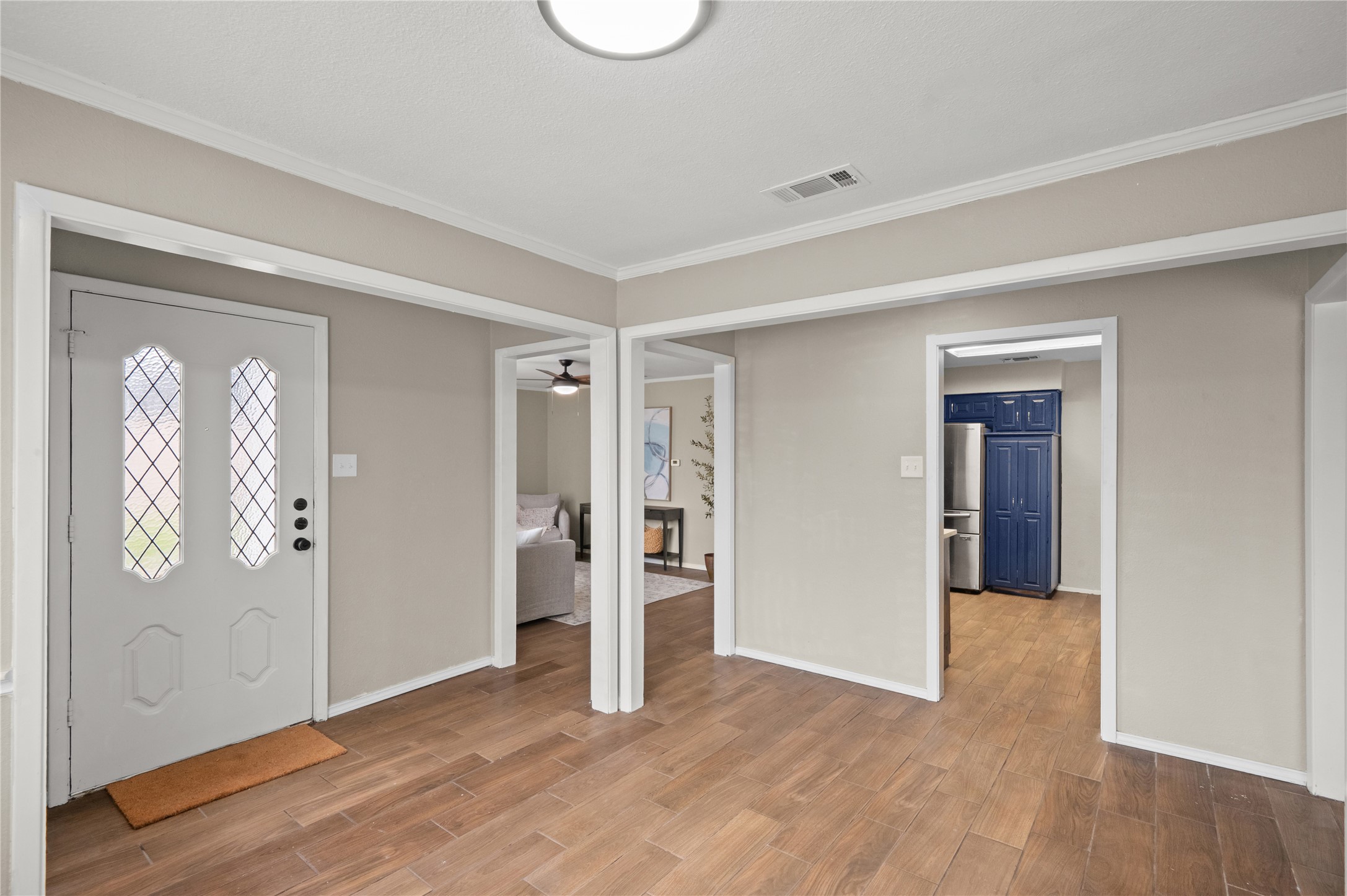 1710 Sylvan Drive Arlington TX 76012