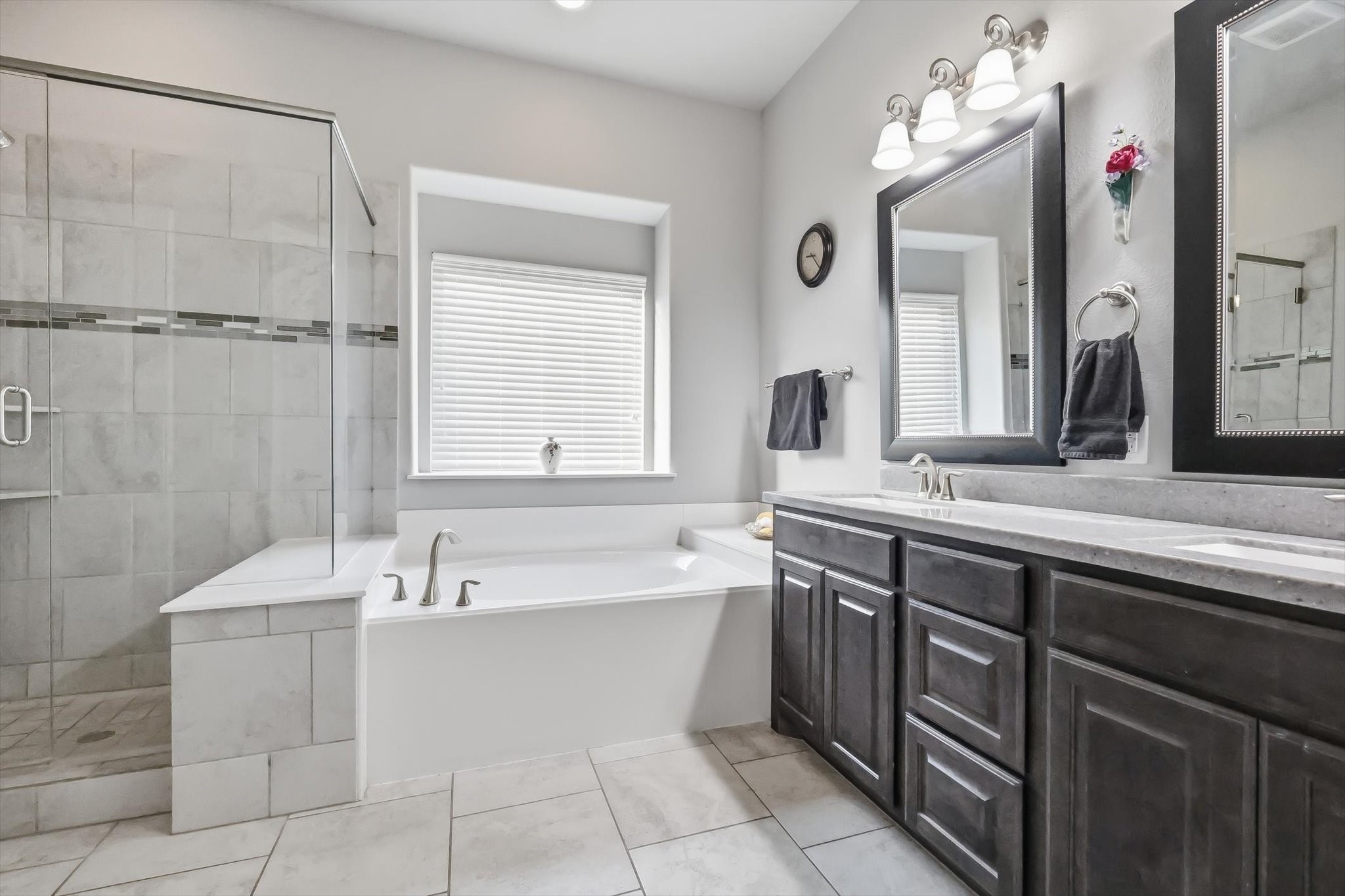 5505 Thistle Hill Denton TX 76210