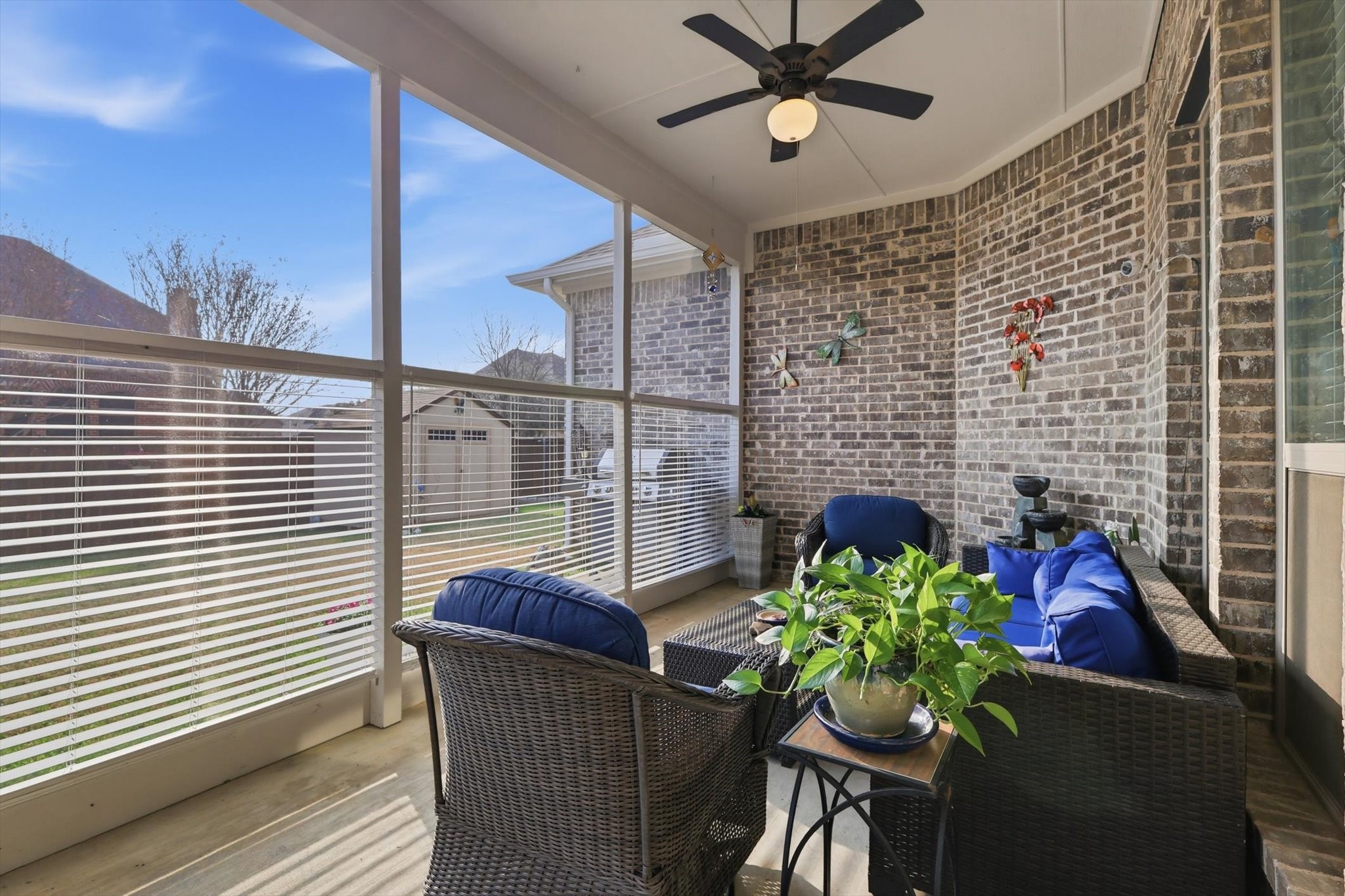 5505 Thistle Hill Denton TX 76210