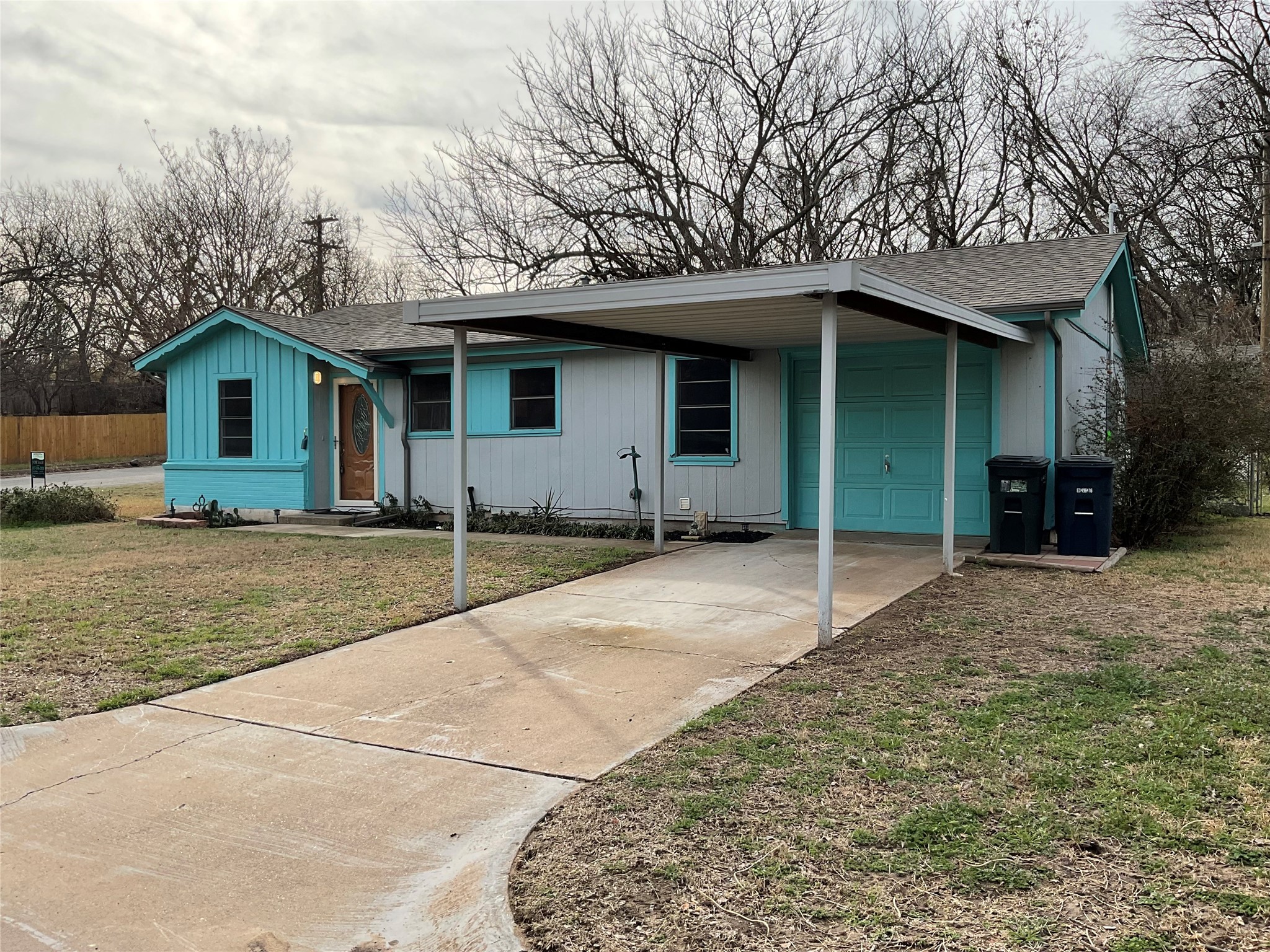 1401 W Ball Street Weatherford TX 76086