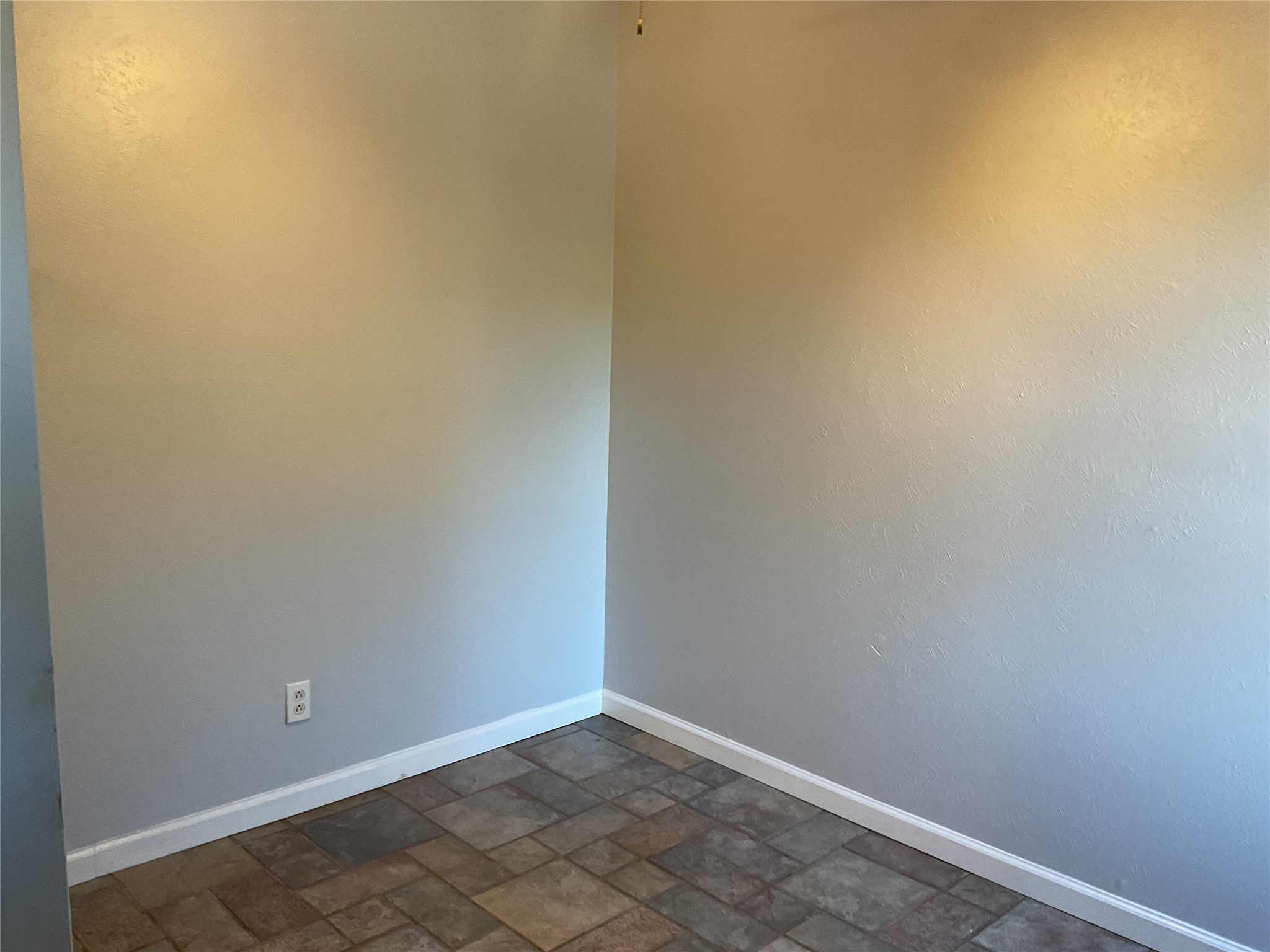1401 W Ball Street Weatherford TX 76086