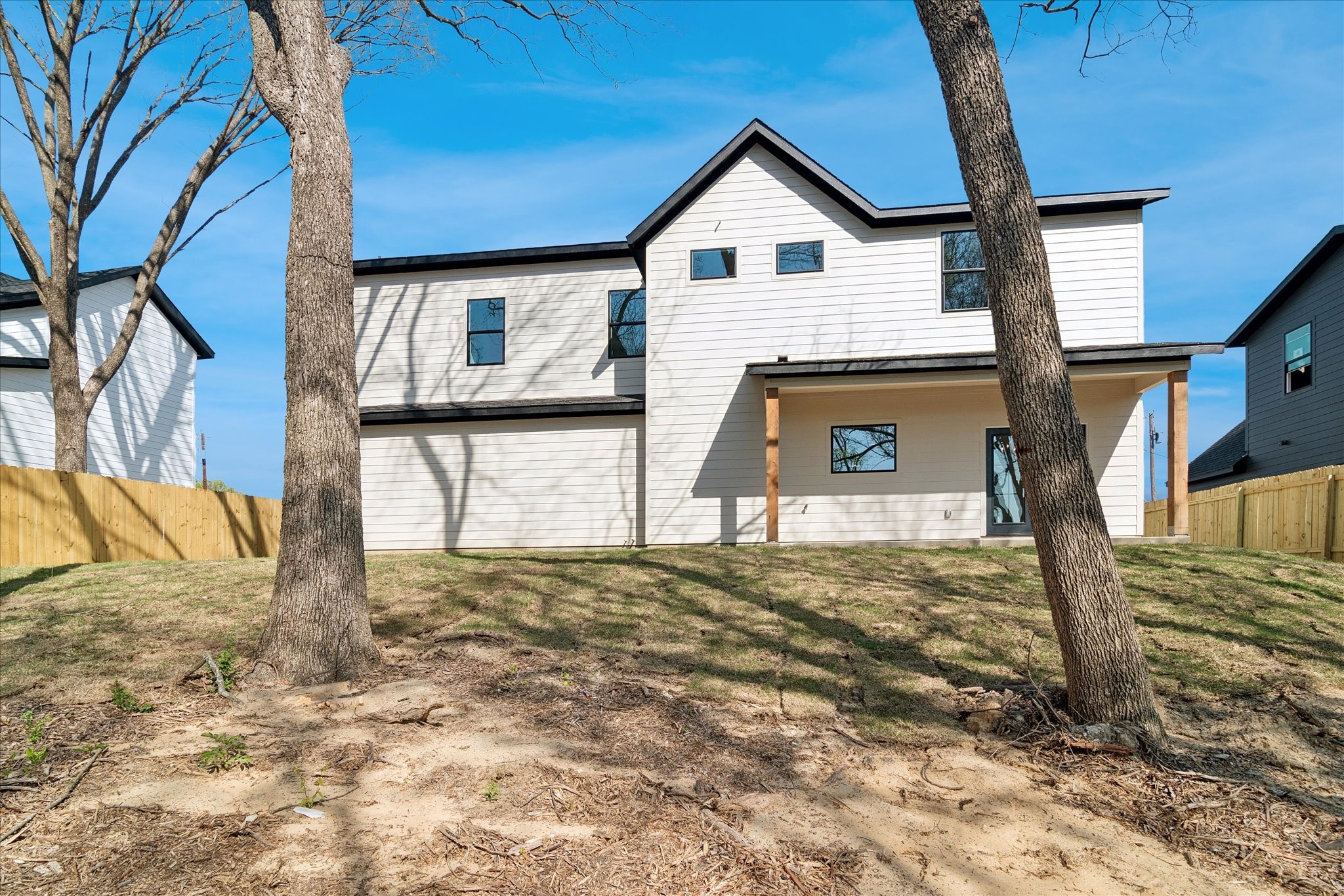 121 Lakeshore Lane Glenn Heights TX 75154