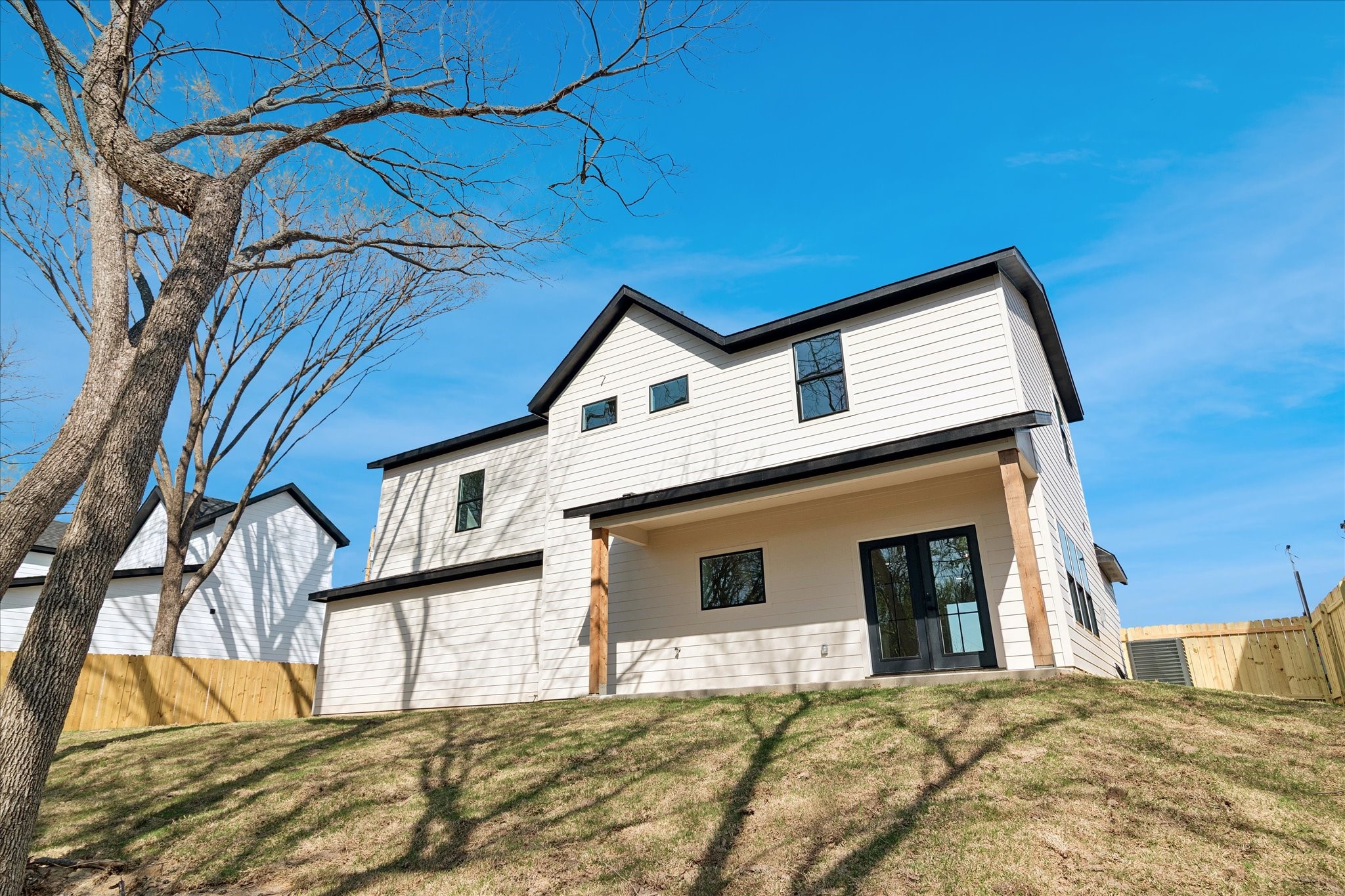 121 Lakeshore Lane Glenn Heights TX 75154
