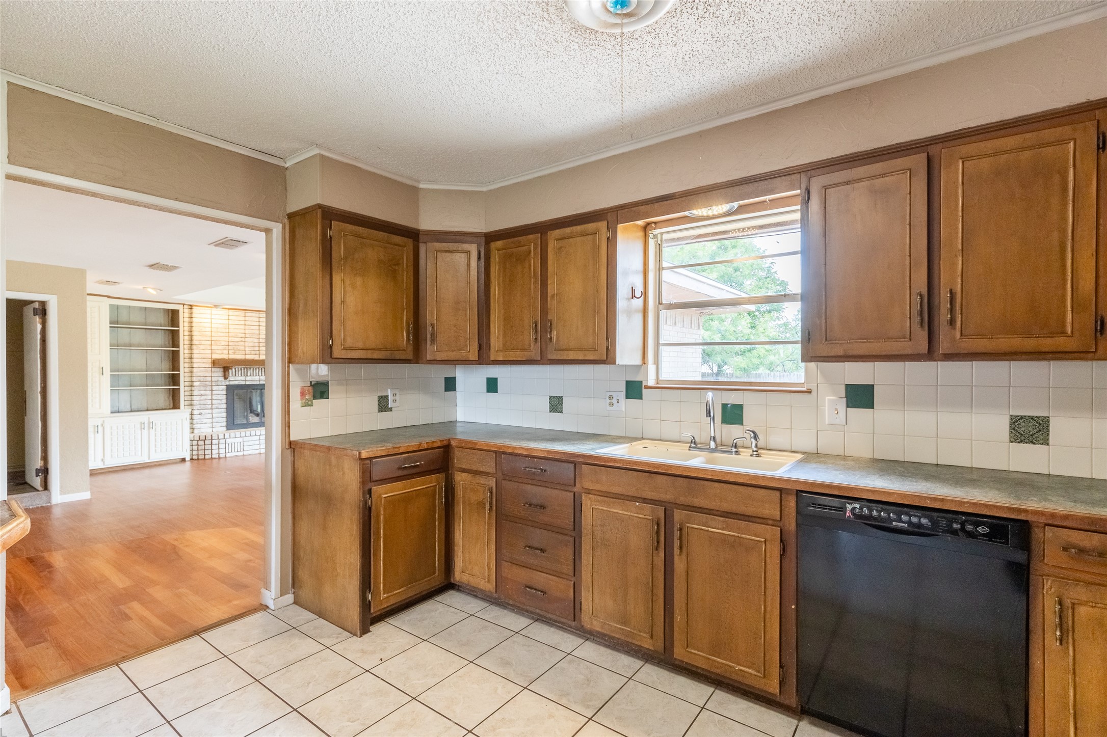 819 Avenue Q Anson TX 79501