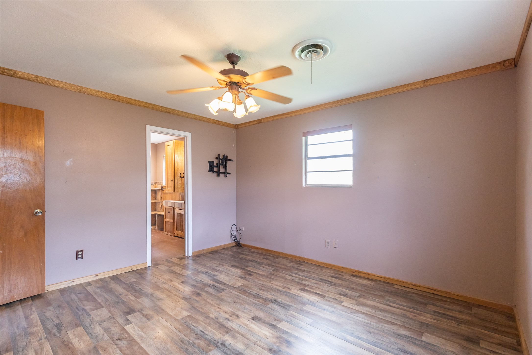 819 Avenue Q Anson TX 79501