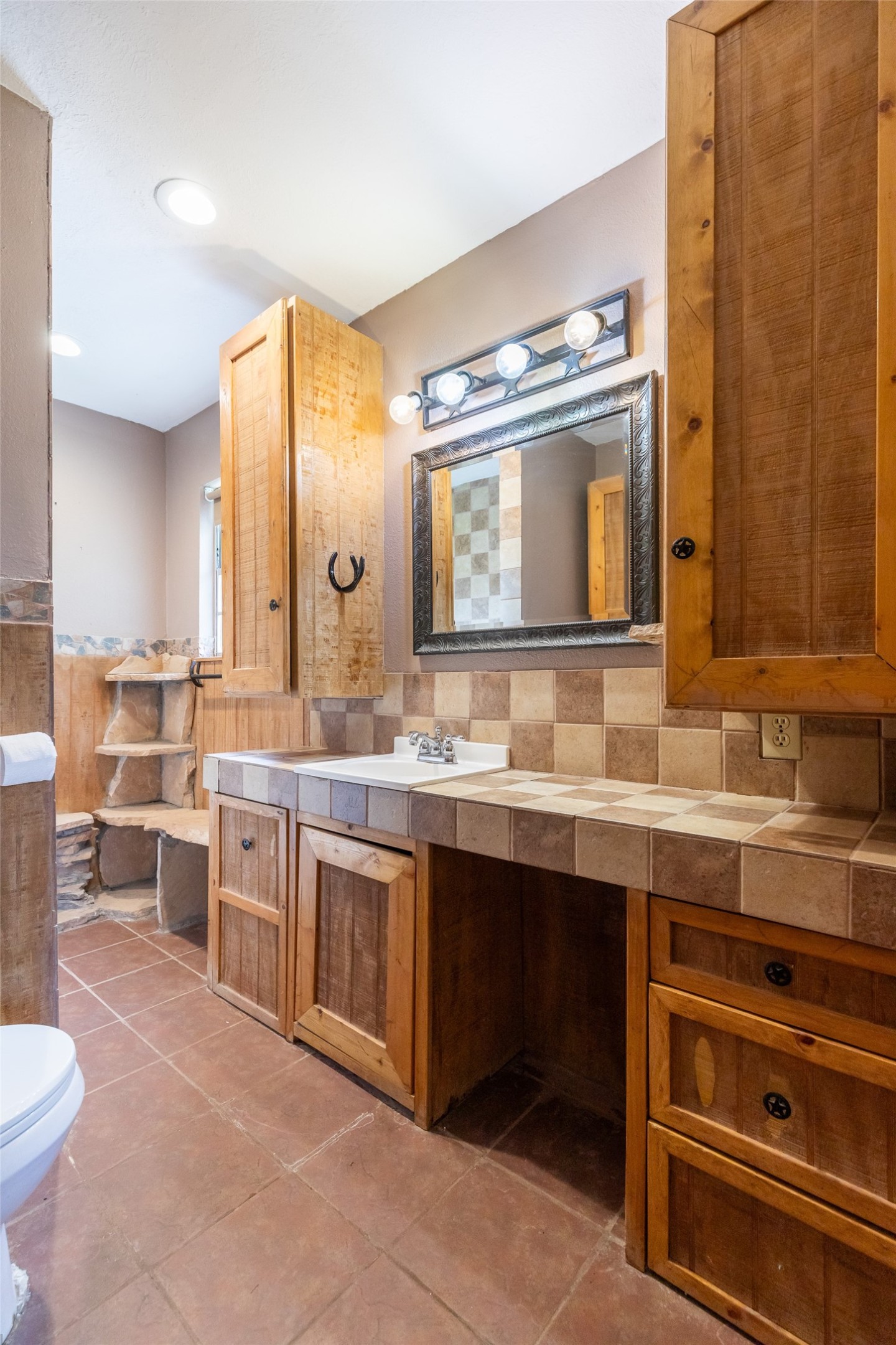 819 Avenue Q Anson TX 79501