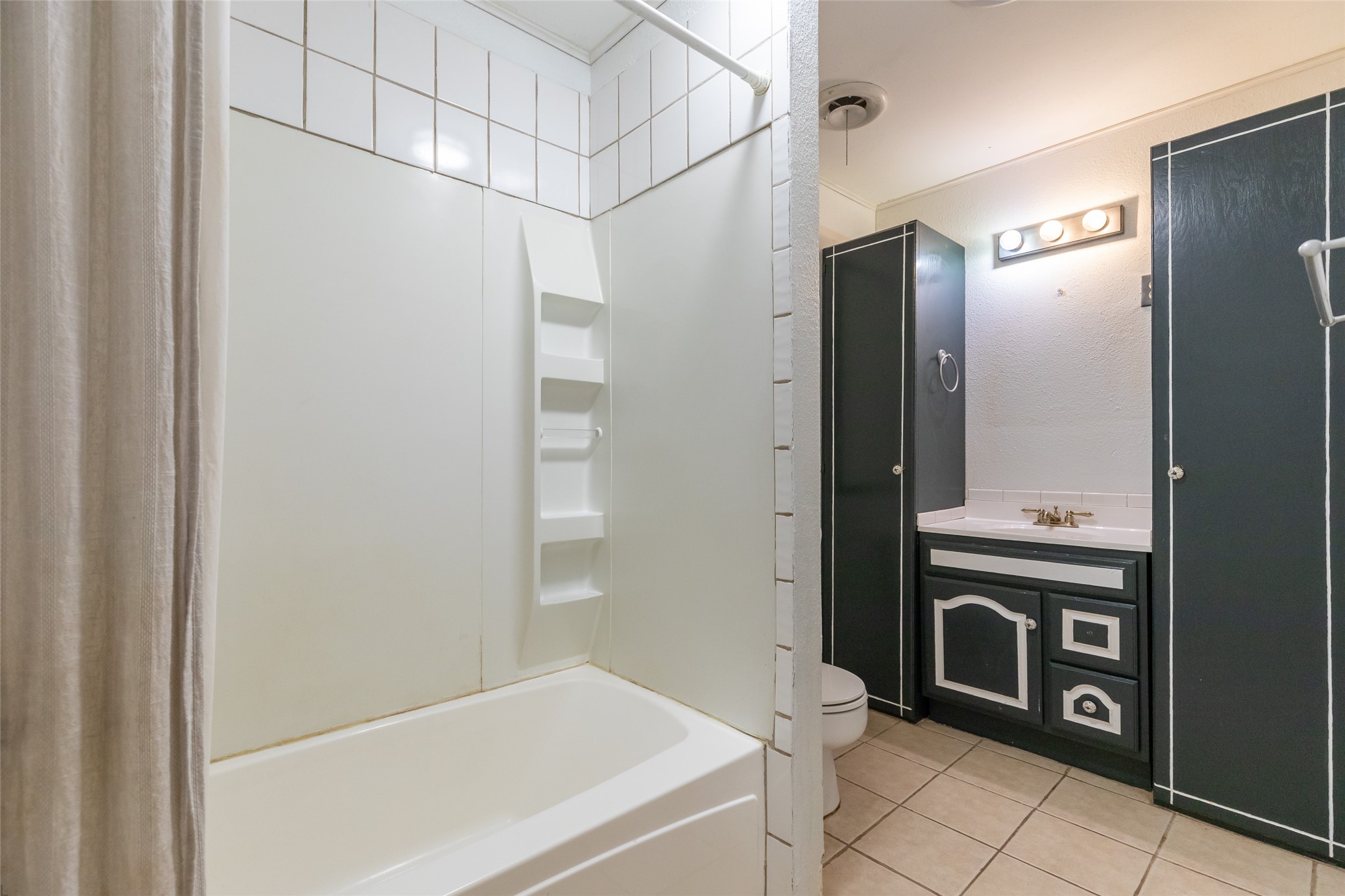 819 Avenue Q Anson TX 79501