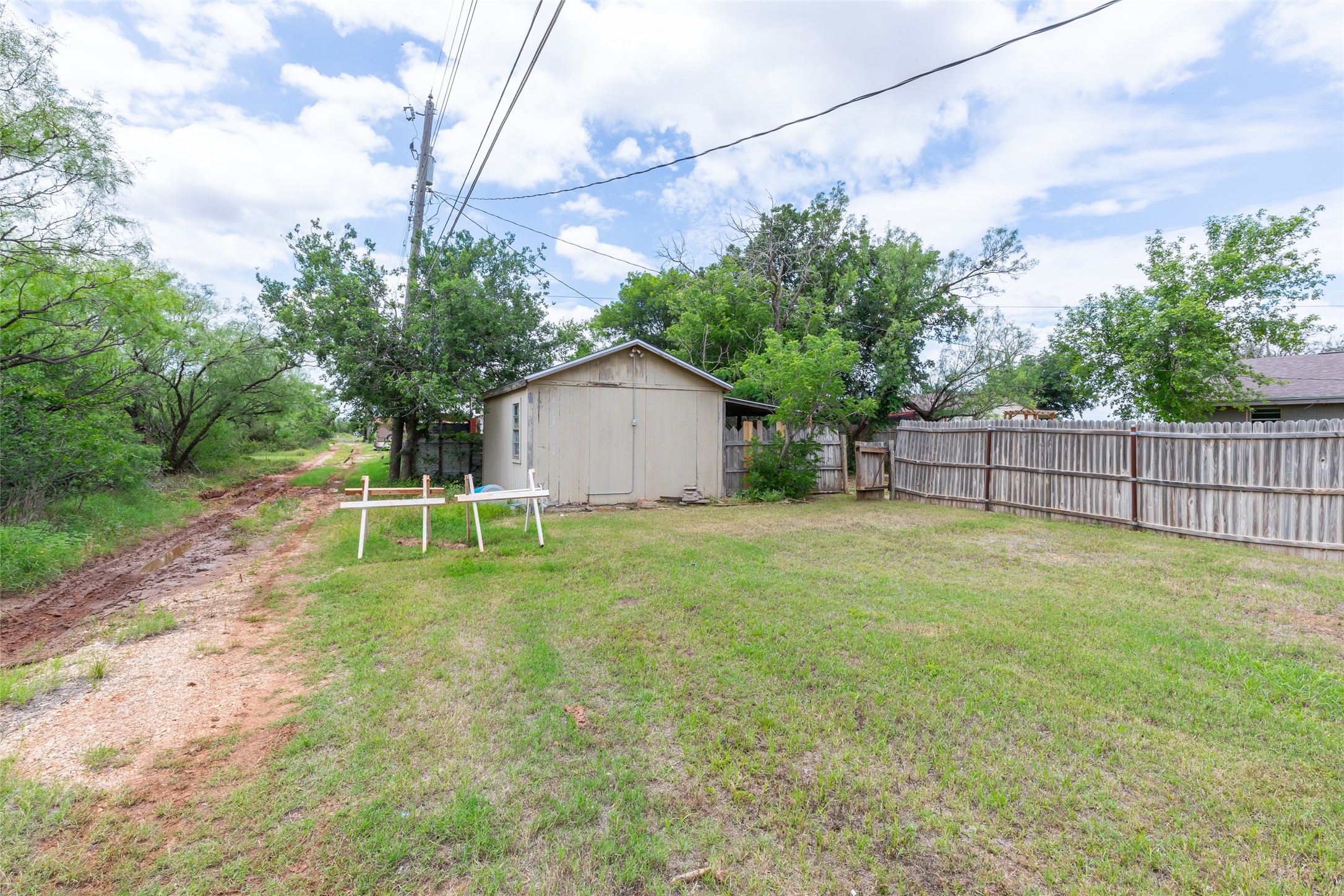 819 Avenue Q Anson TX 79501