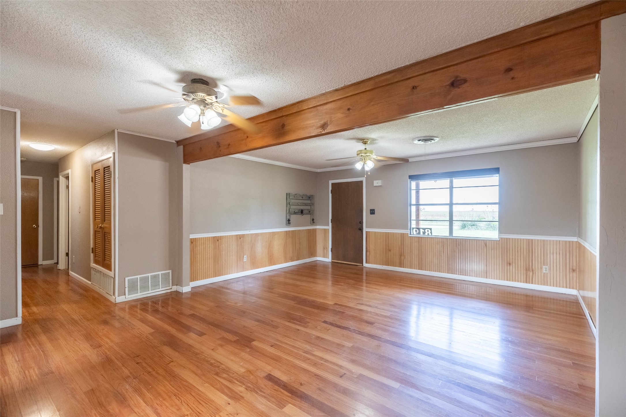 819 Avenue Q Anson TX 79501