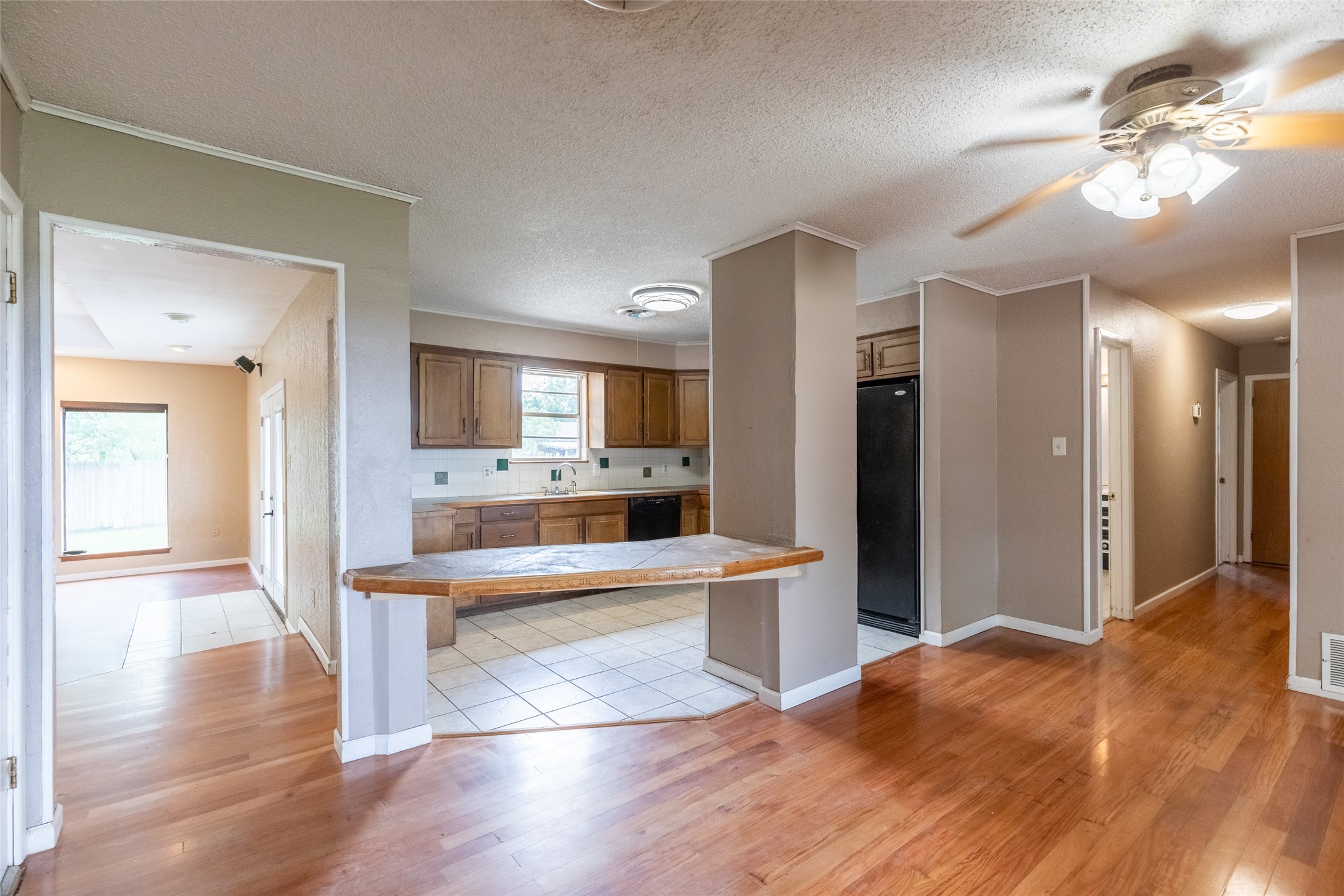 819 Avenue Q Anson TX 79501