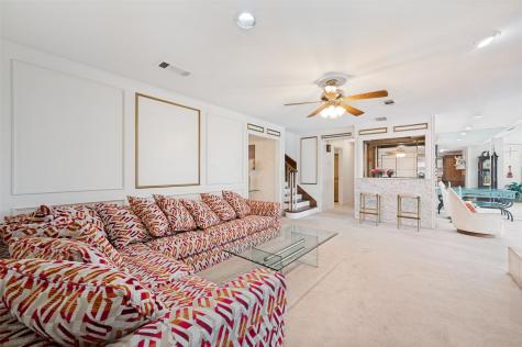 2822 Colleen Drive Garland TX 75043