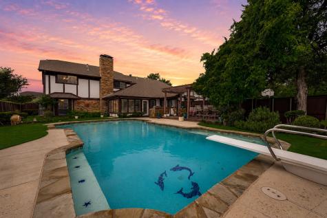 2822 Colleen Drive Garland TX 75043