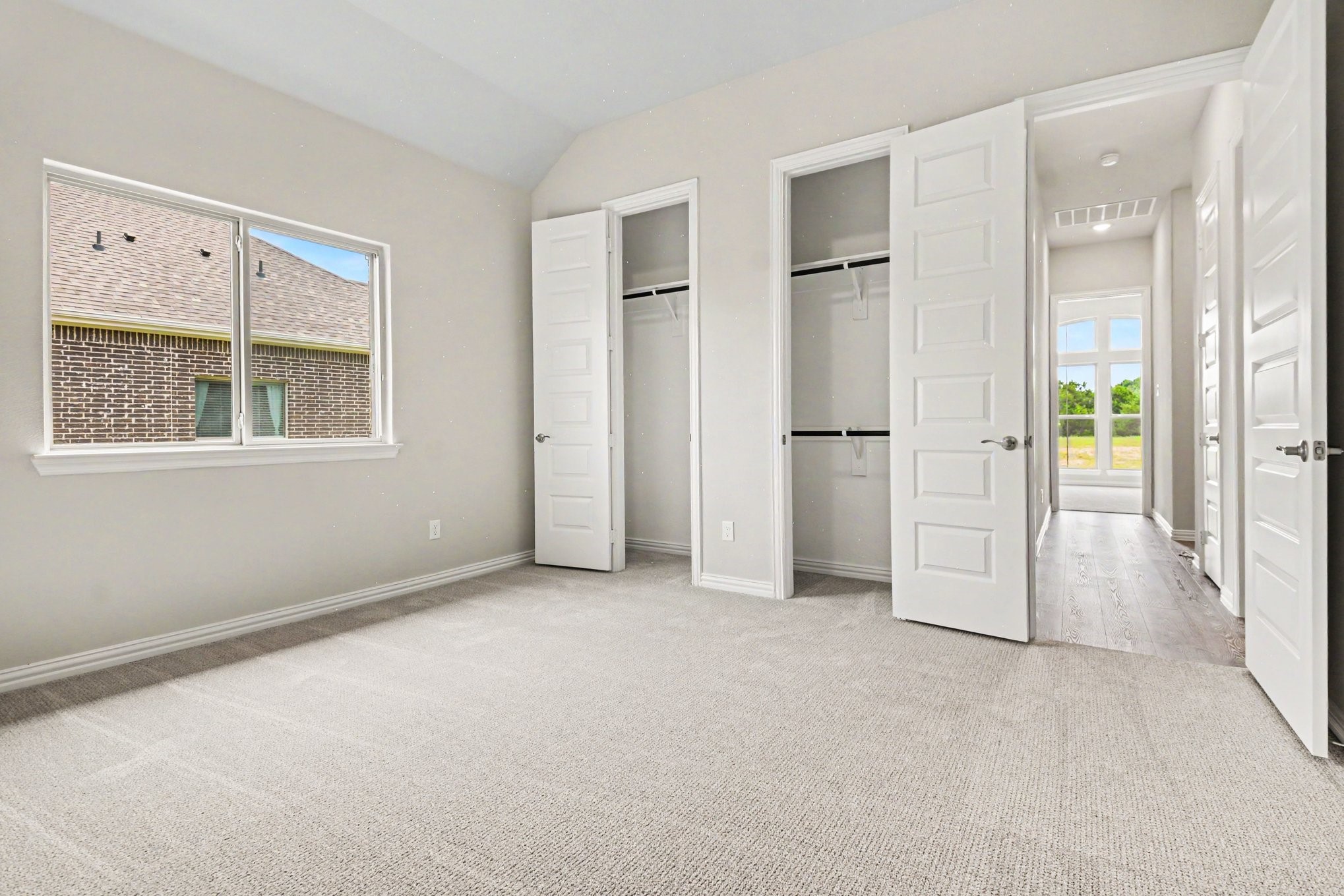 1913 Barrix Lane Desoto TX 75115