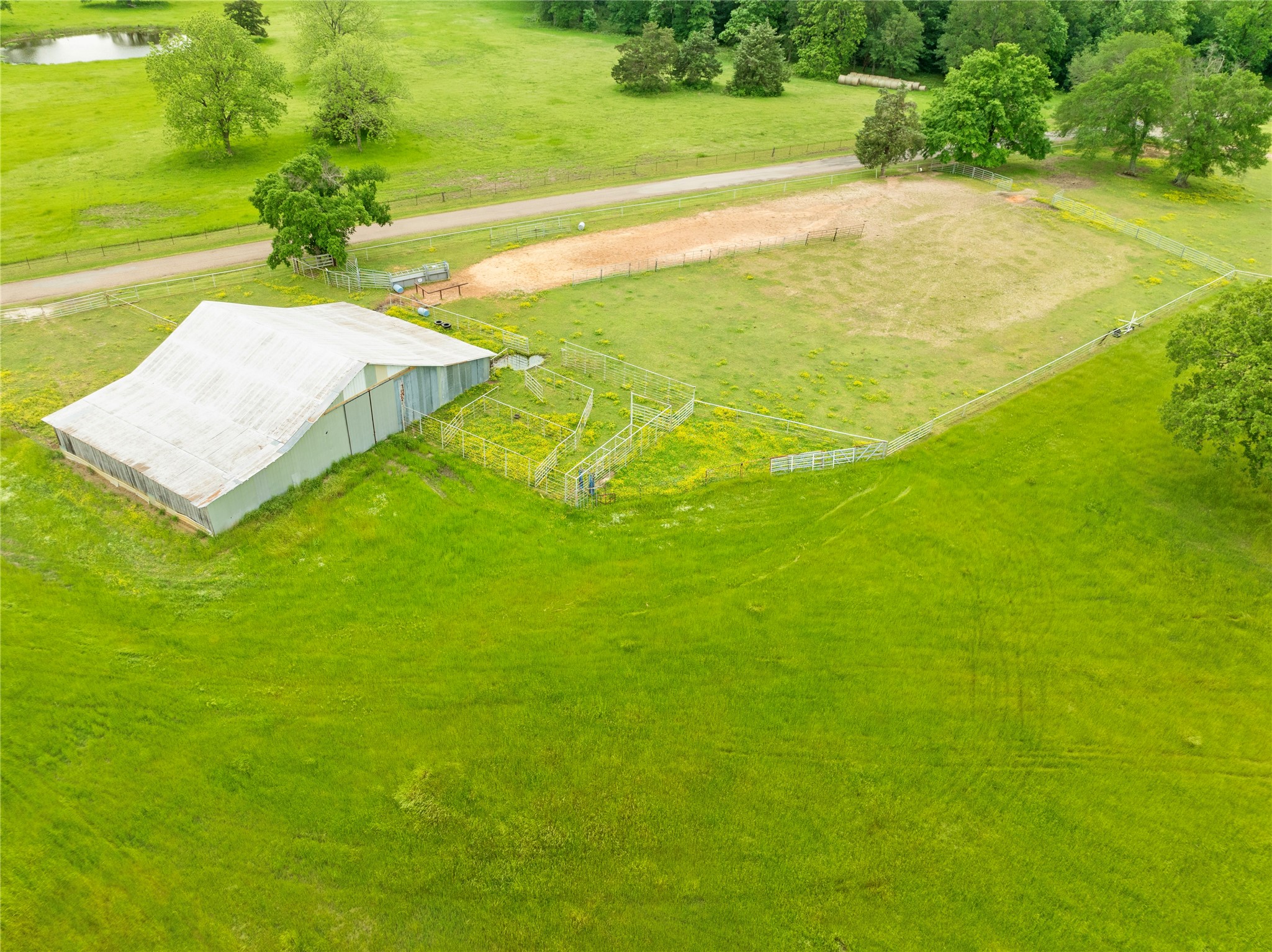 1355 County Road 33100 Sumner TX 75486