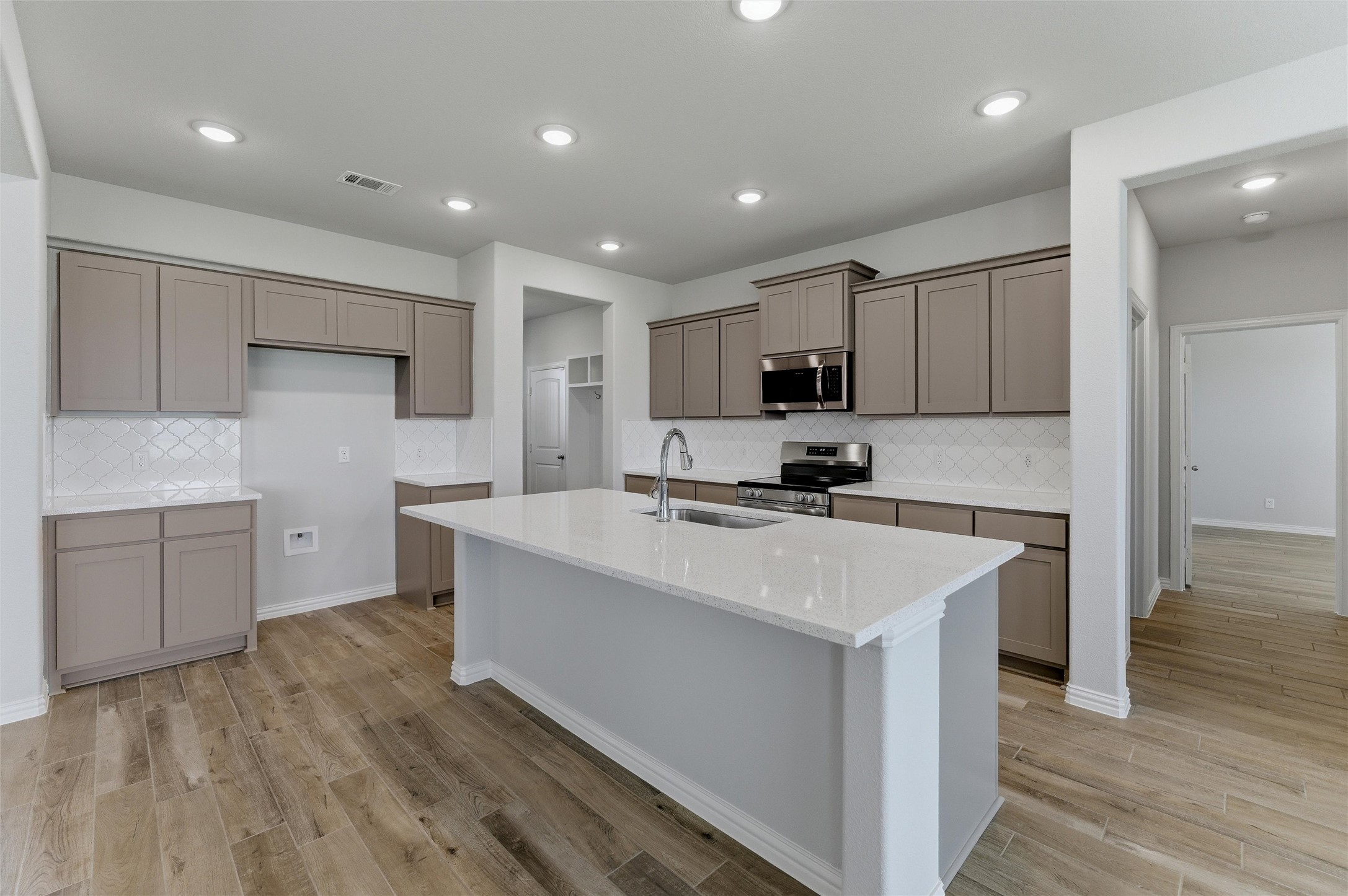 2627 Witness Tree Road Oak Ridge TX 75161