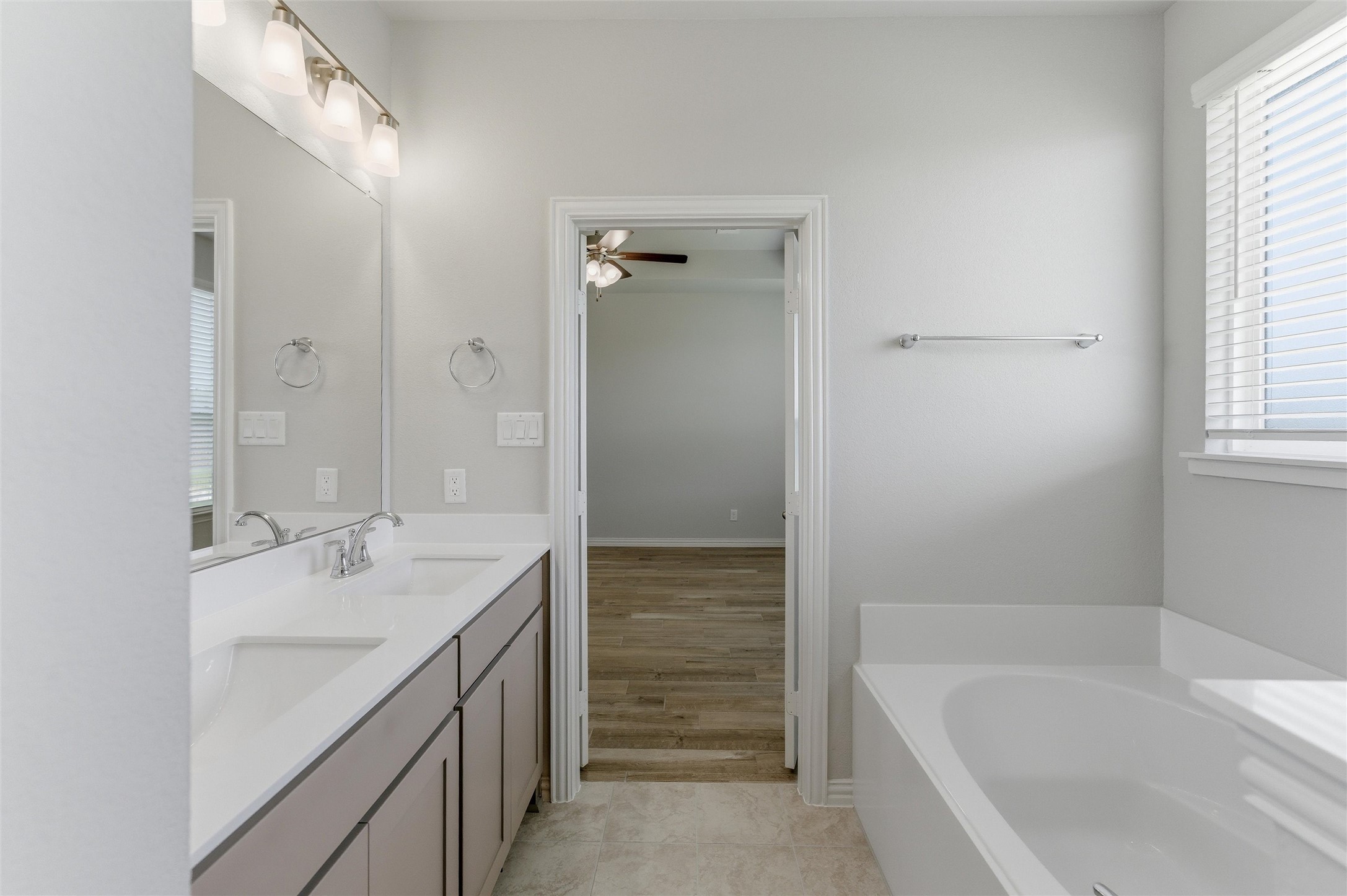 2627 Witness Tree Road Oak Ridge TX 75161