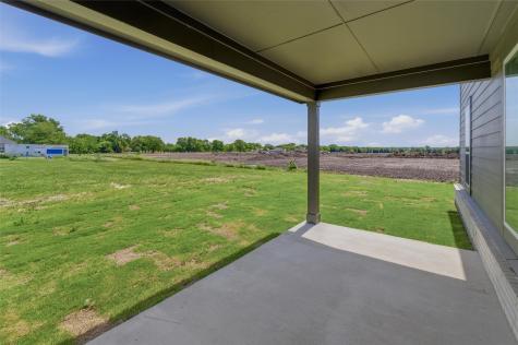 2627 Witness Tree Road Oak Ridge TX 75161