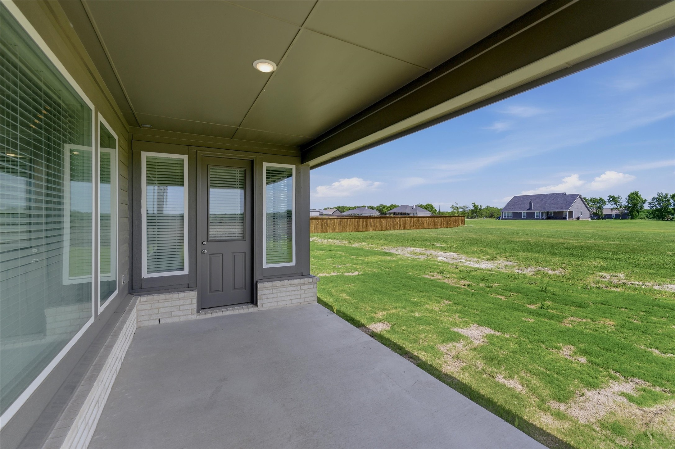 2627 Witness Tree Road Oak Ridge TX 75161