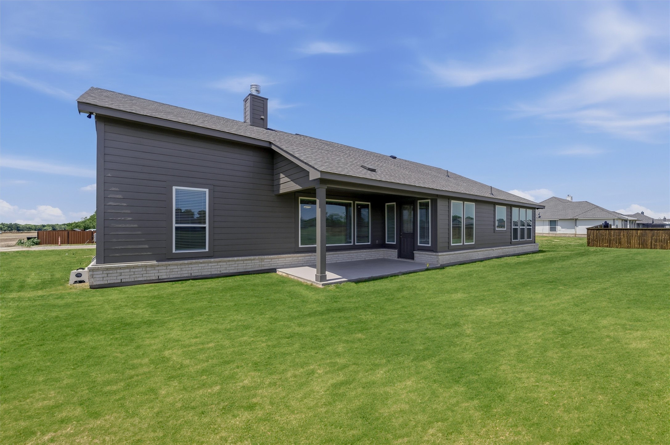 2627 Witness Tree Road Oak Ridge TX 75161
