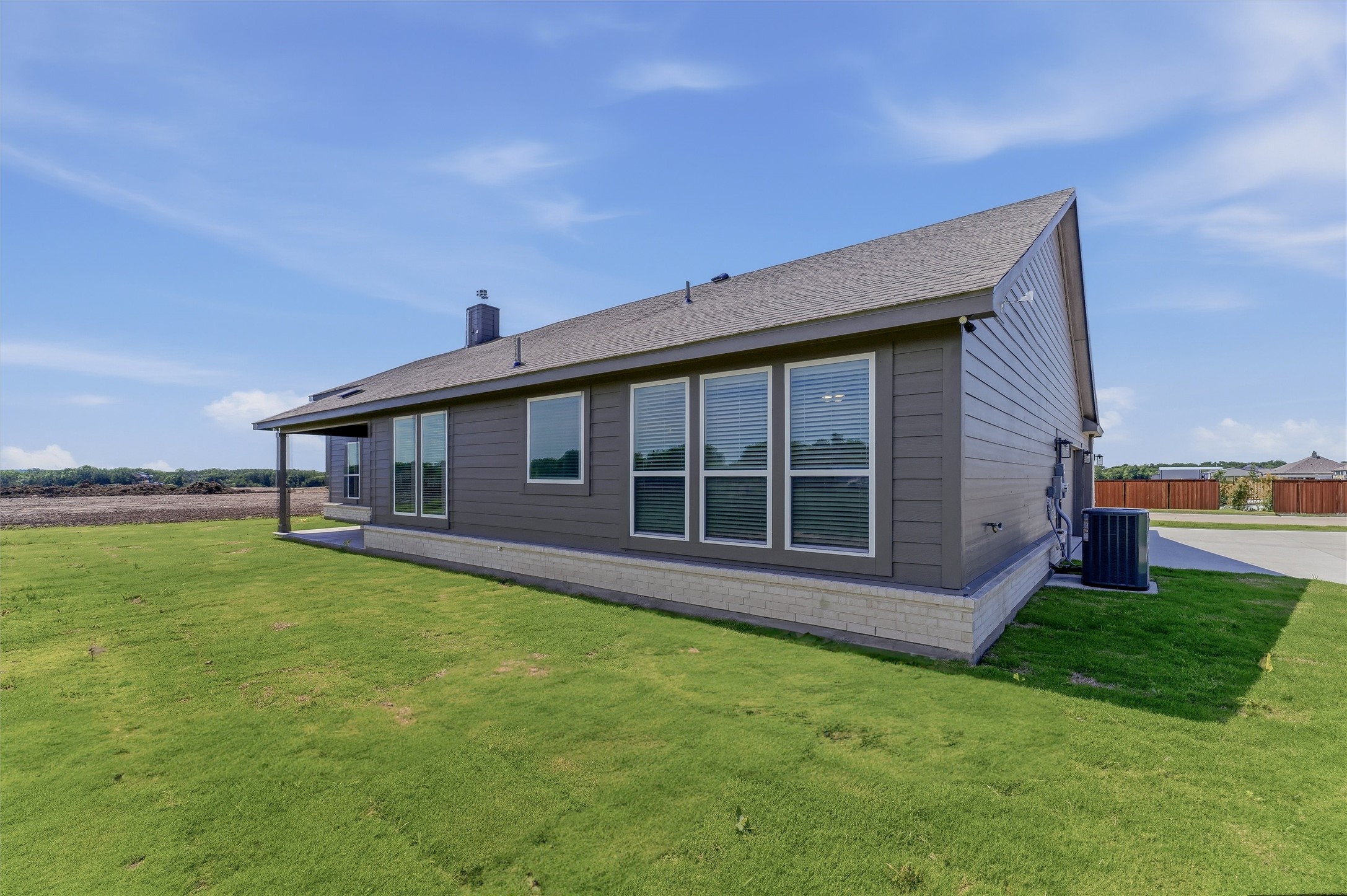 2627 Witness Tree Road Oak Ridge TX 75161