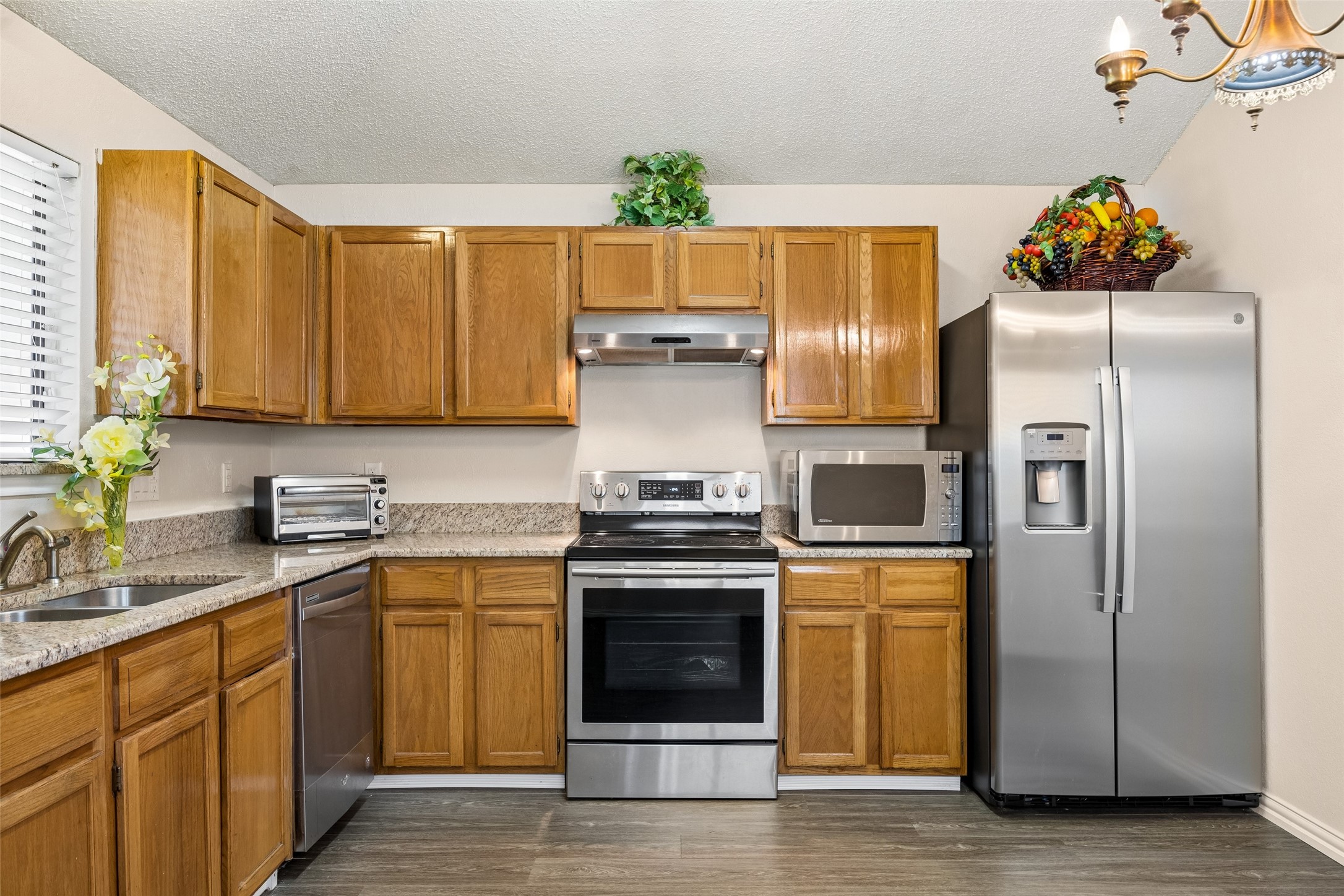 214 Shea Street Garland TX 75040