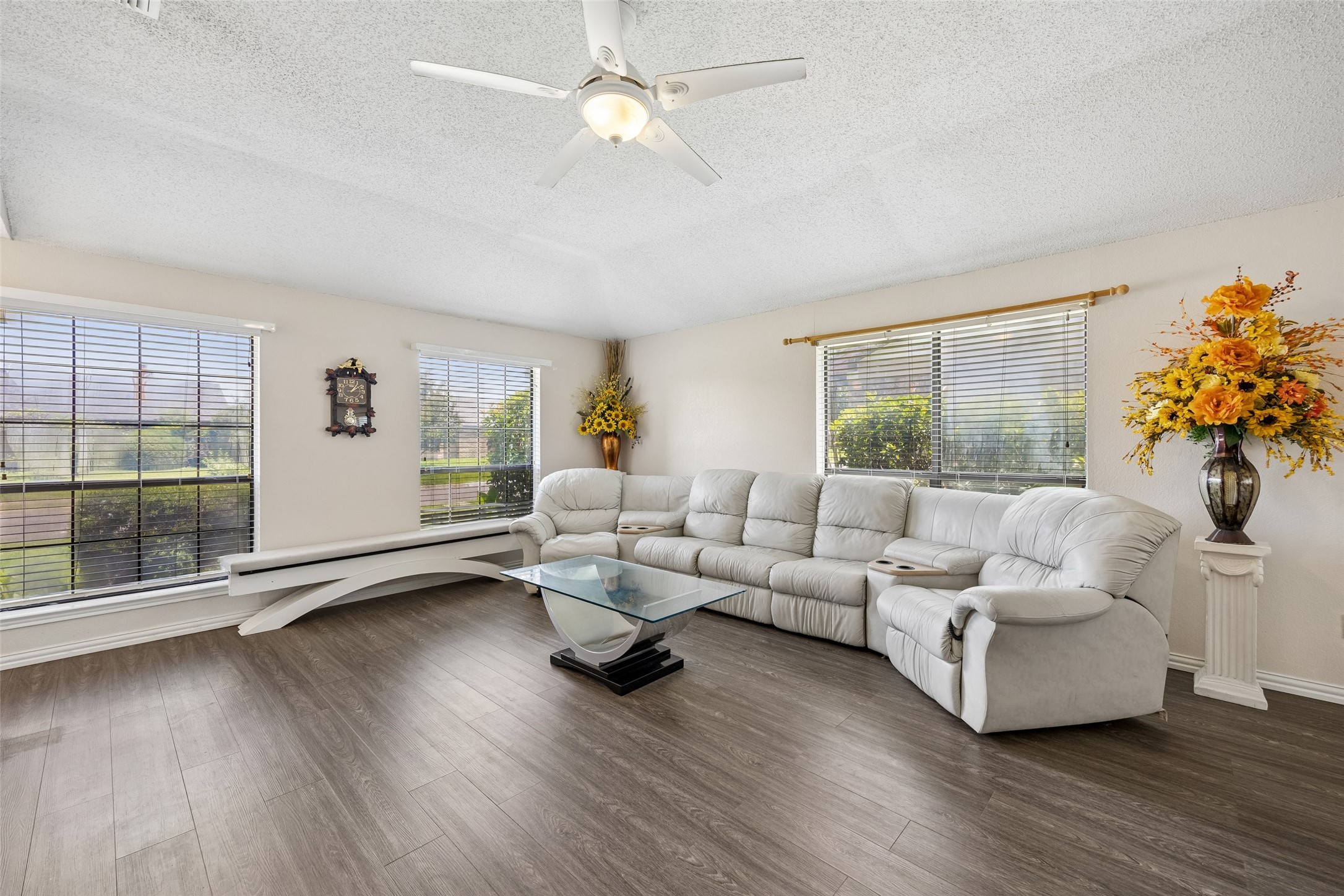 214 Shea Street Garland TX 75040
