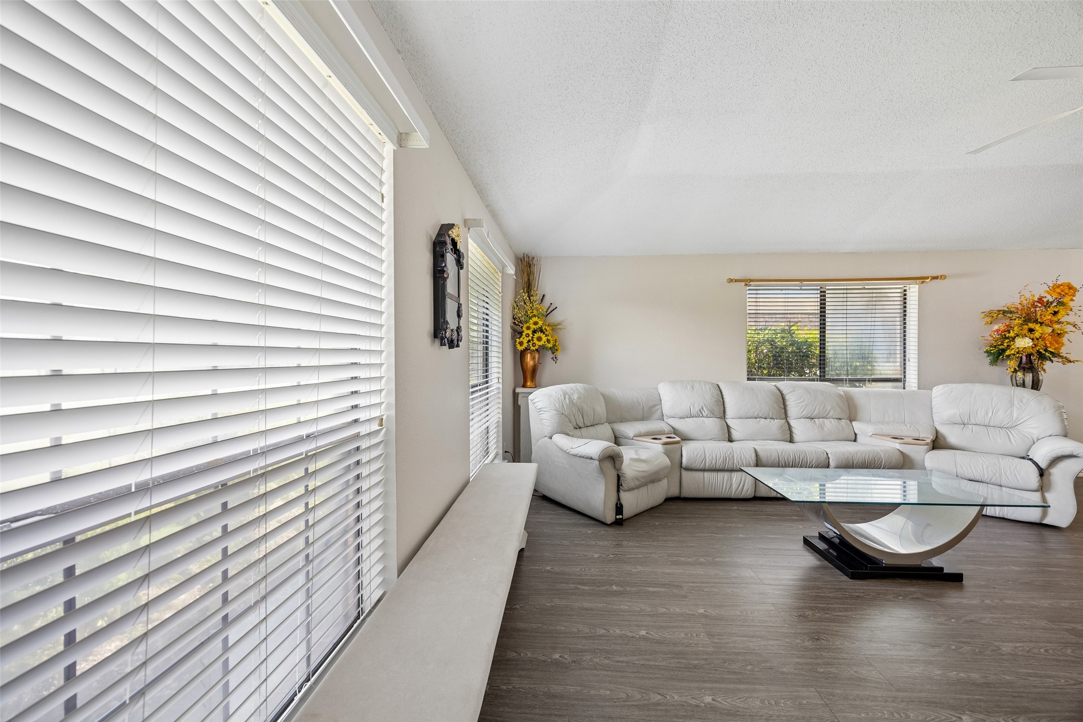 214 Shea Street Garland TX 75040