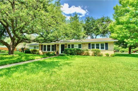 2001 Lenamon Street Waco TX 76710