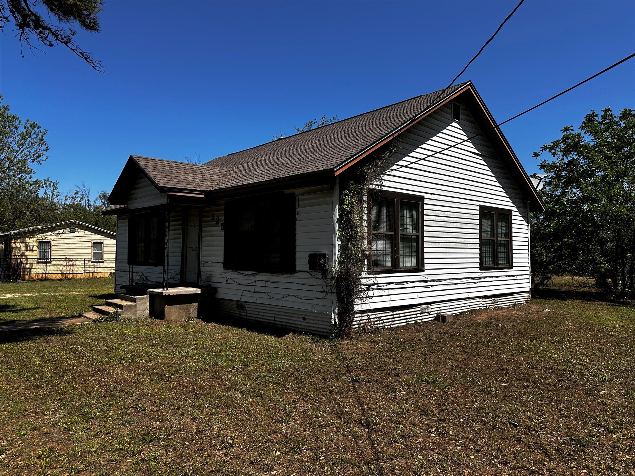 325 Phillips Street Waco TX 76704