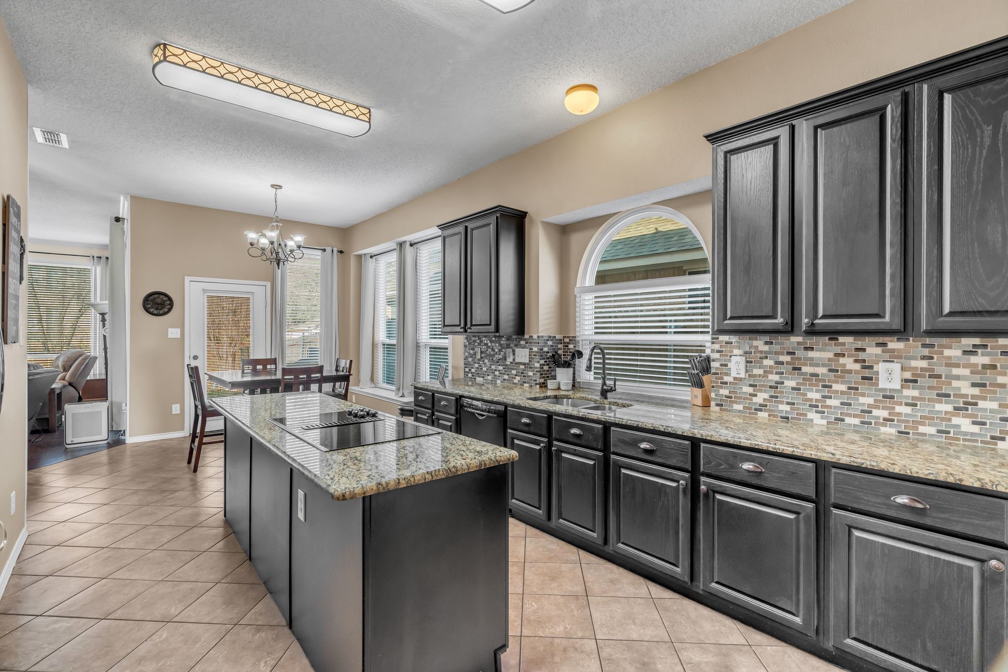 4105 Timber Trail Drive Arlington TX 76016
