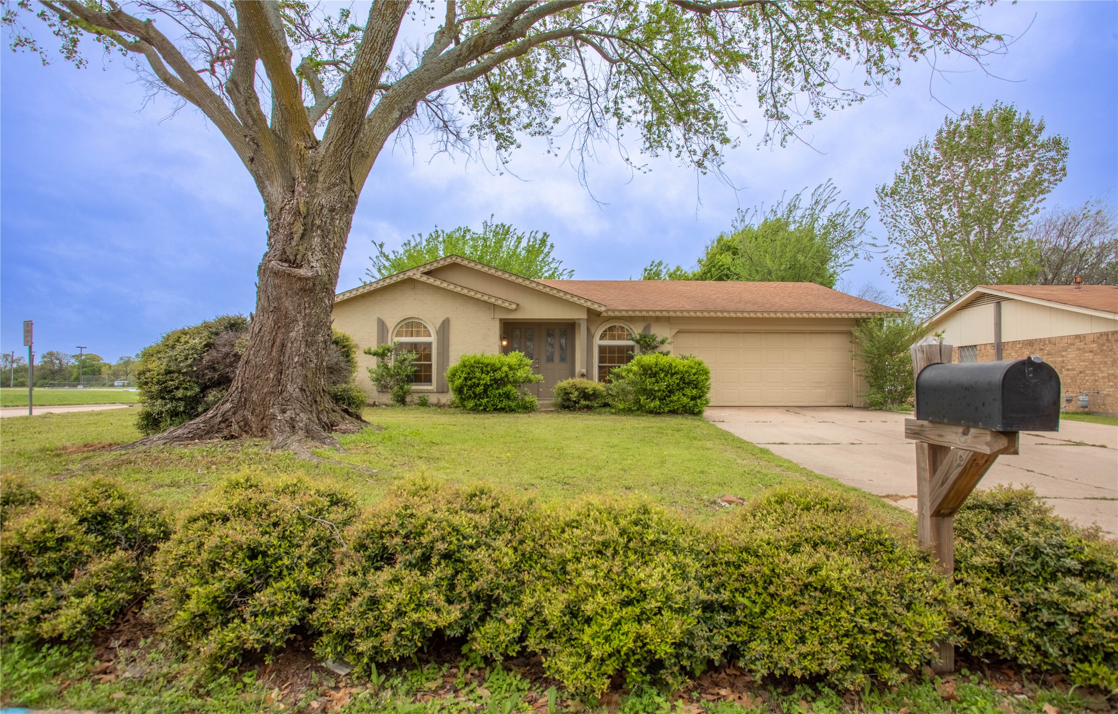801 Quail Terrace Mansfield TX 76063