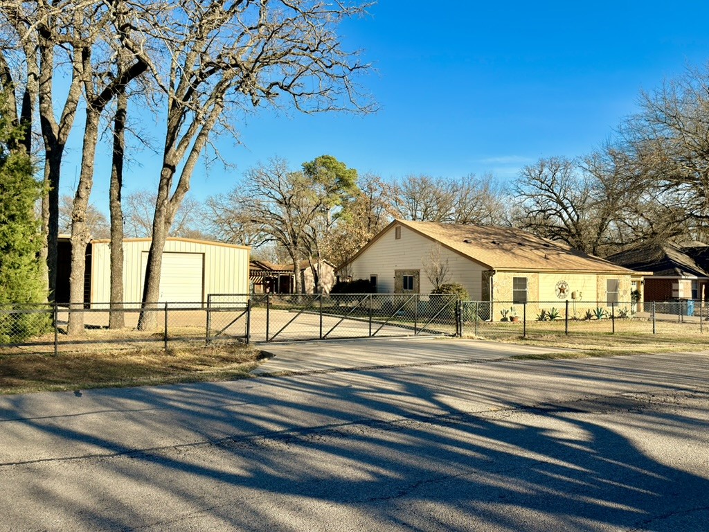 704 Legendary Lane Gun Barrel City TX 75156