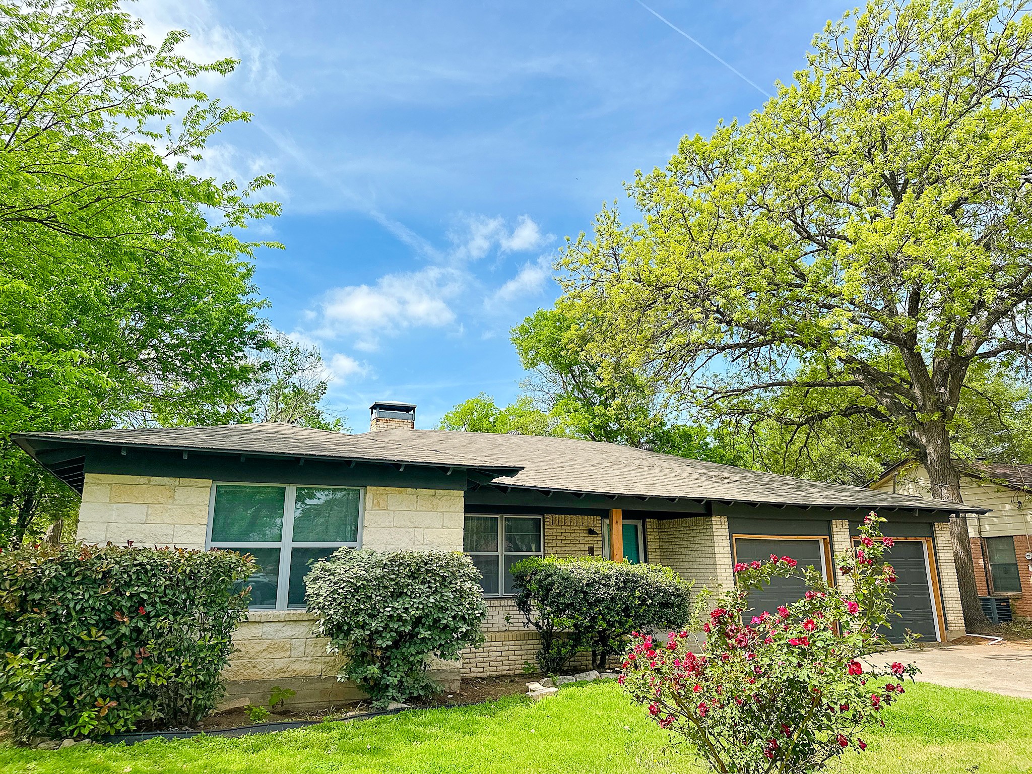 801 N Douglas Avenue Cleburne TX 76033