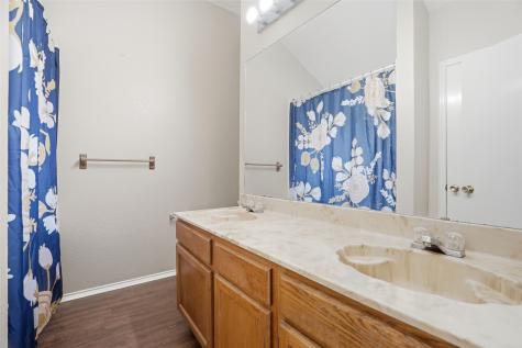 8304 Cloverglen Lane Fort Worth TX 76123