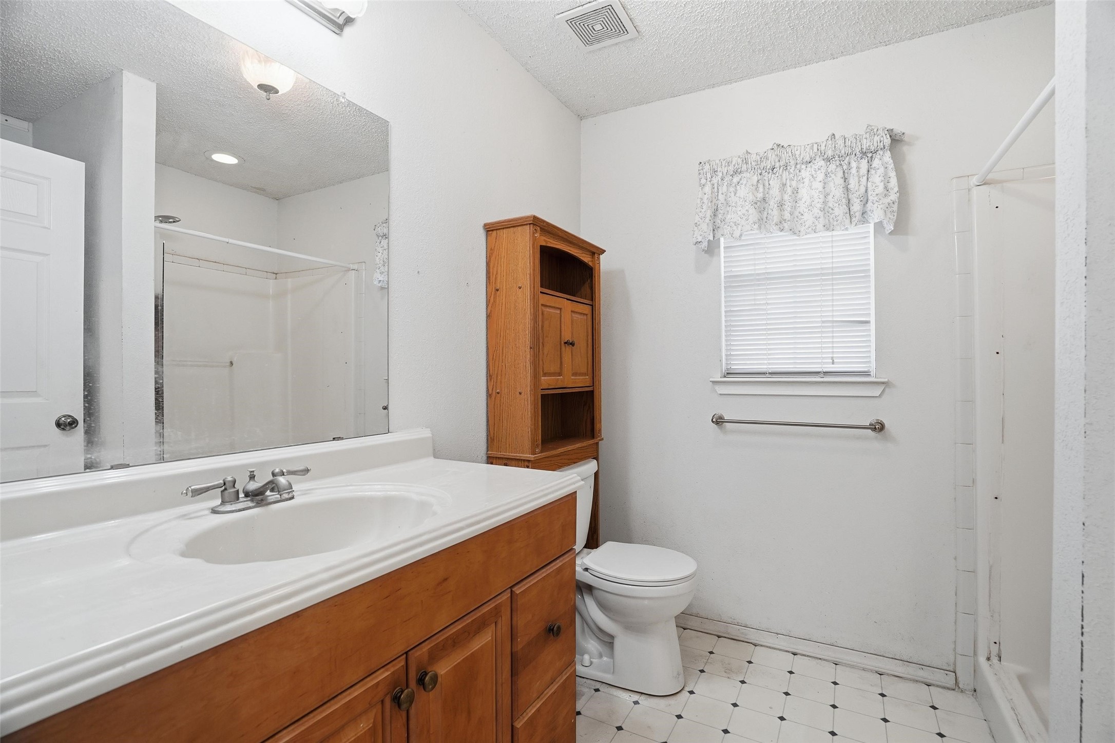 8304 Cloverglen Lane Fort Worth TX 76123