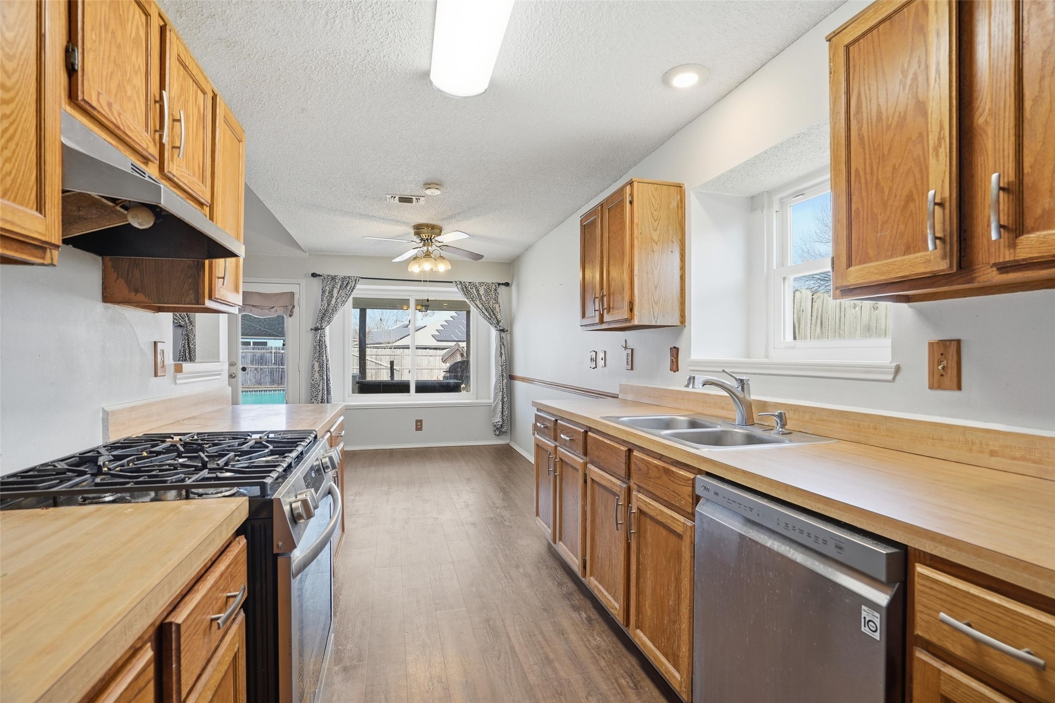8304 Cloverglen Lane Fort Worth TX 76123
