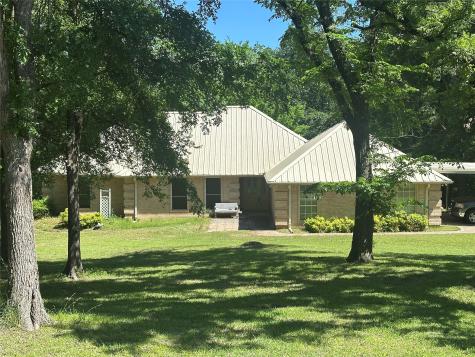 824 Imogene Court Azle TX 76020