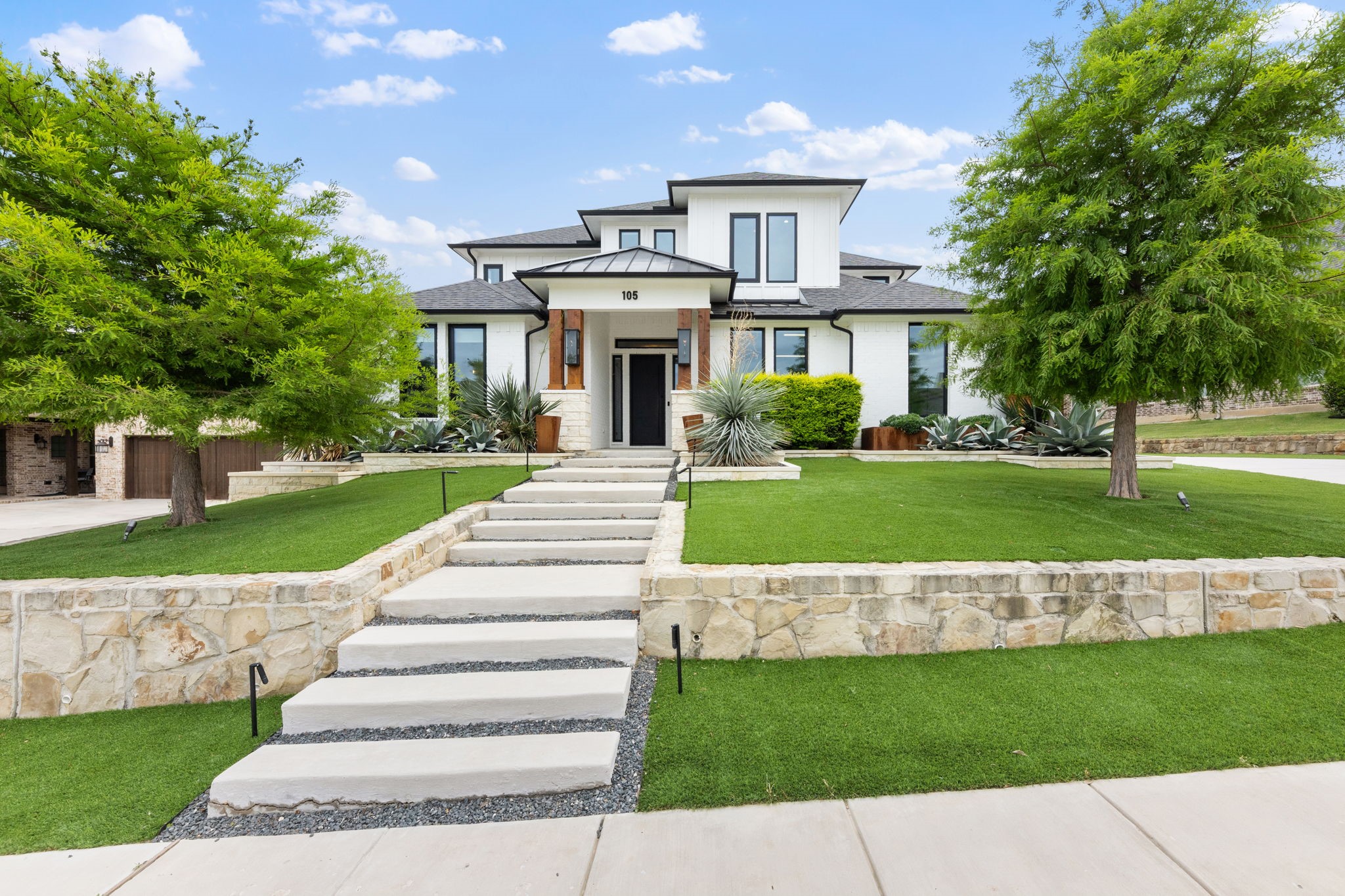 105 Chisholm Trail Highland Village TX 75077