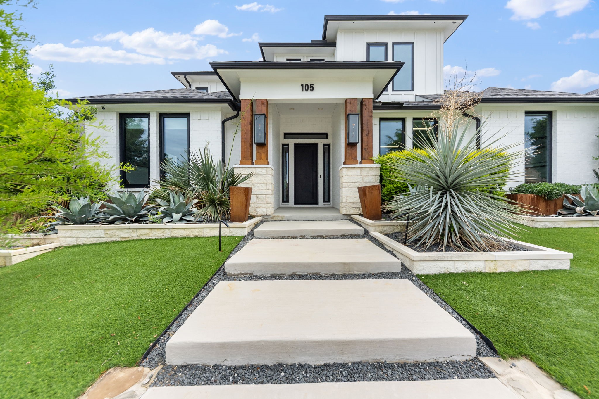 105 Chisholm Trail Highland Village TX 75077