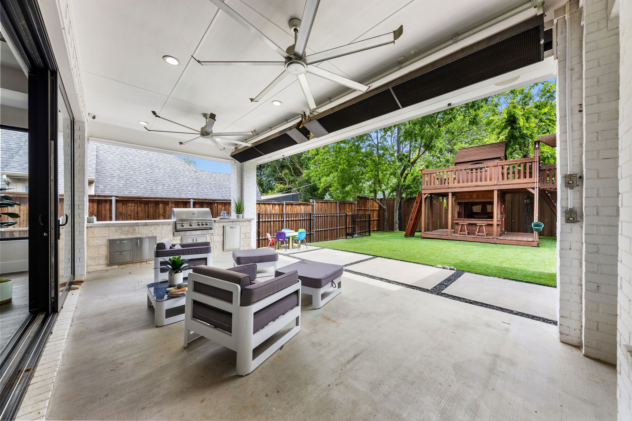 105 Chisholm Trail Highland Village TX 75077