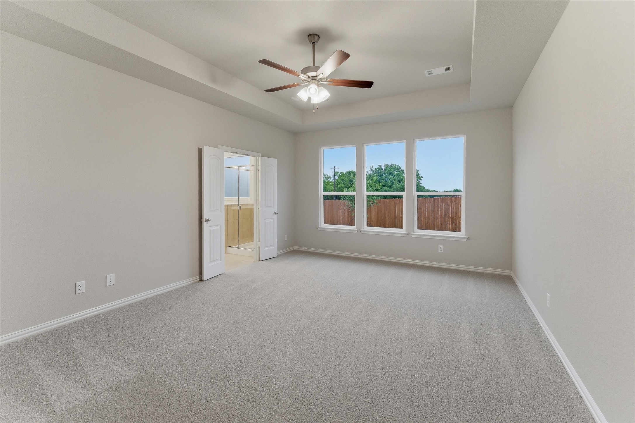 1237 Frio Drive Springtown TX 76082