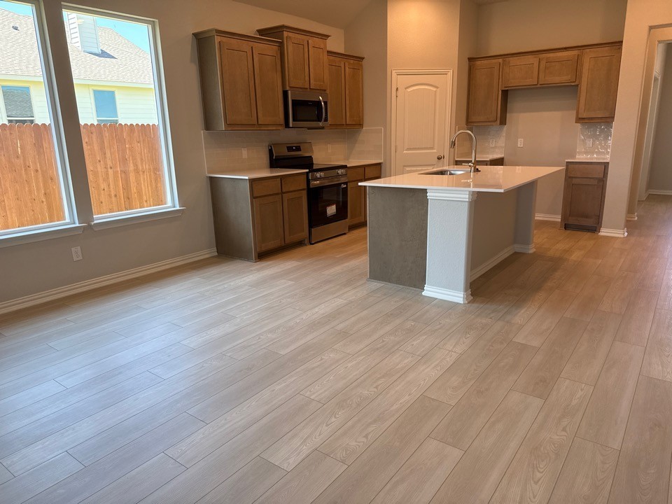 1237 Frio Drive Springtown TX 76082