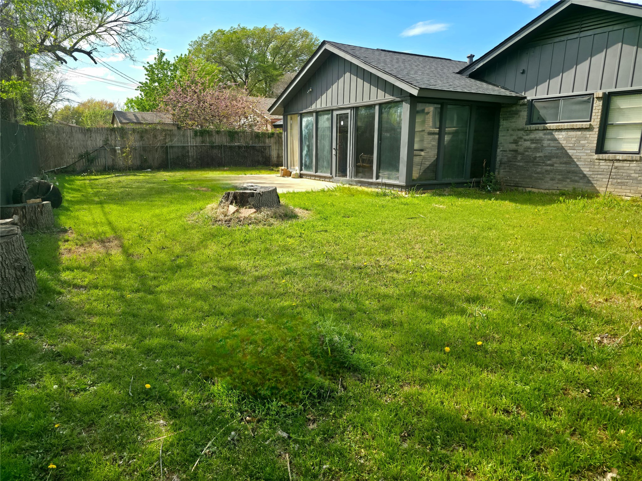1620 W Northgate Drive Irving TX 75062
