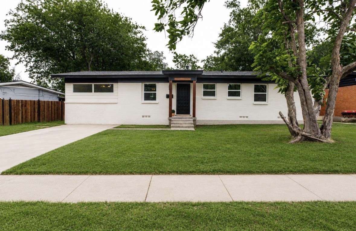 5325 Conroy Street Fort Worth TX 76134