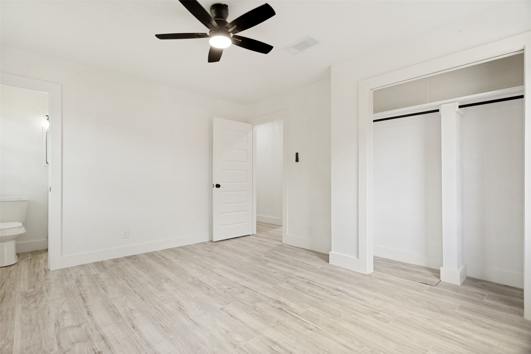 5325 Conroy Street Fort Worth TX 76134