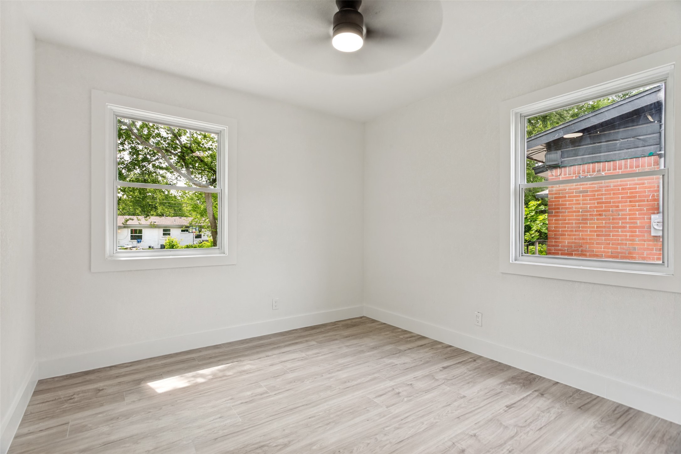5325 Conroy Street Fort Worth TX 76134